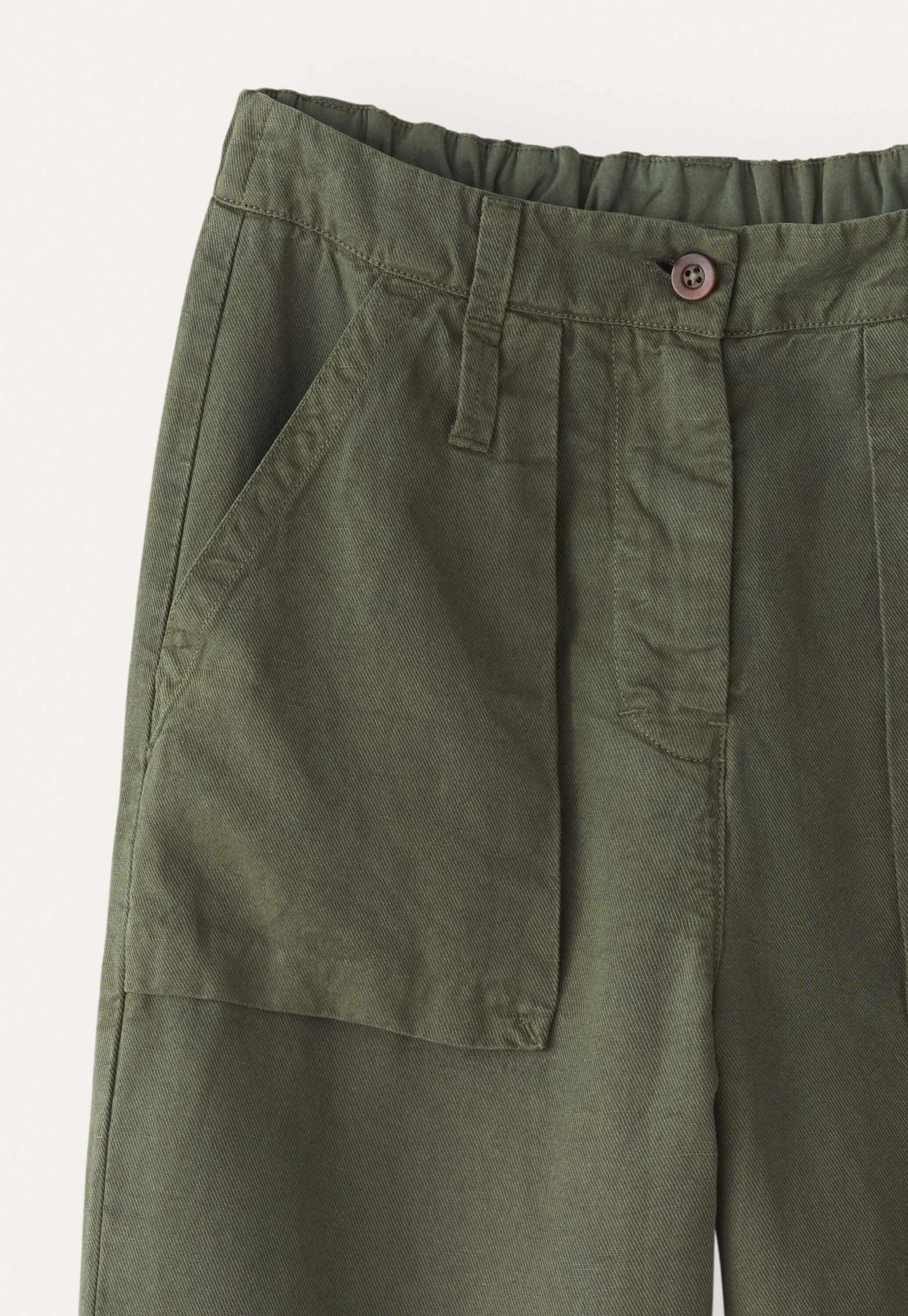 Hose mit schmal zulaufendem Bein