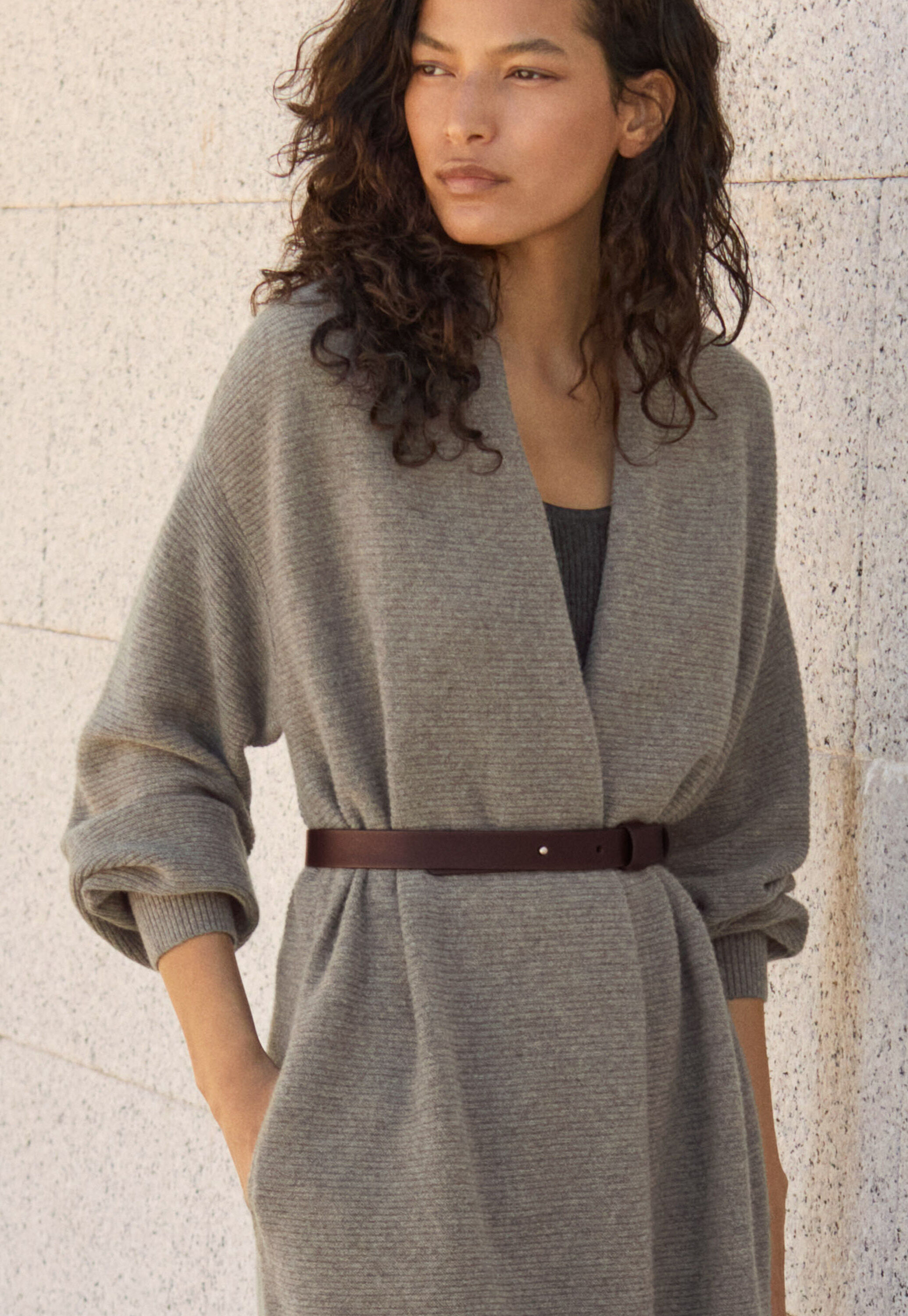 Langer Cardigan