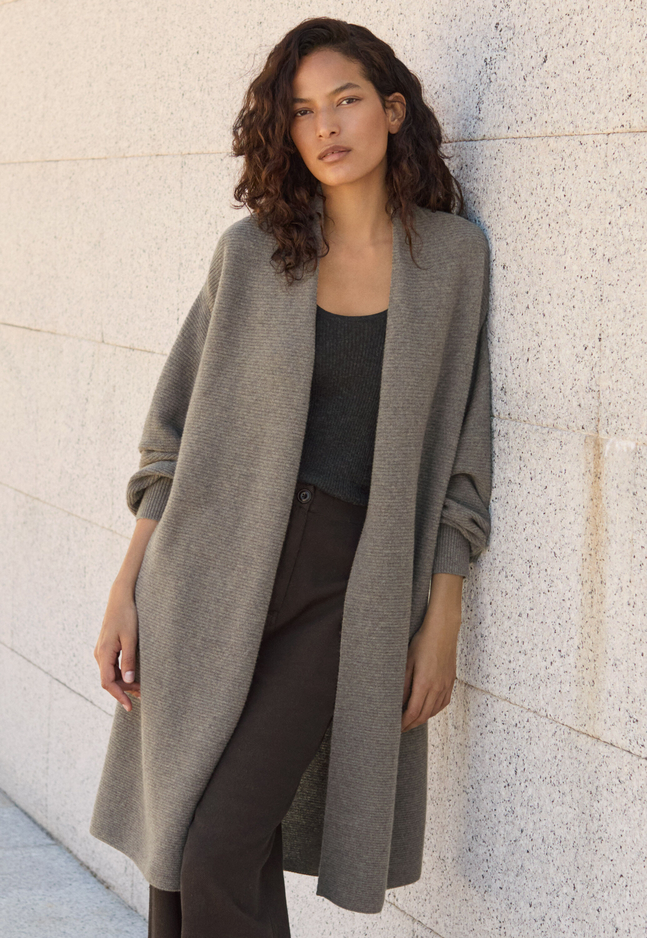 Langer Cardigan