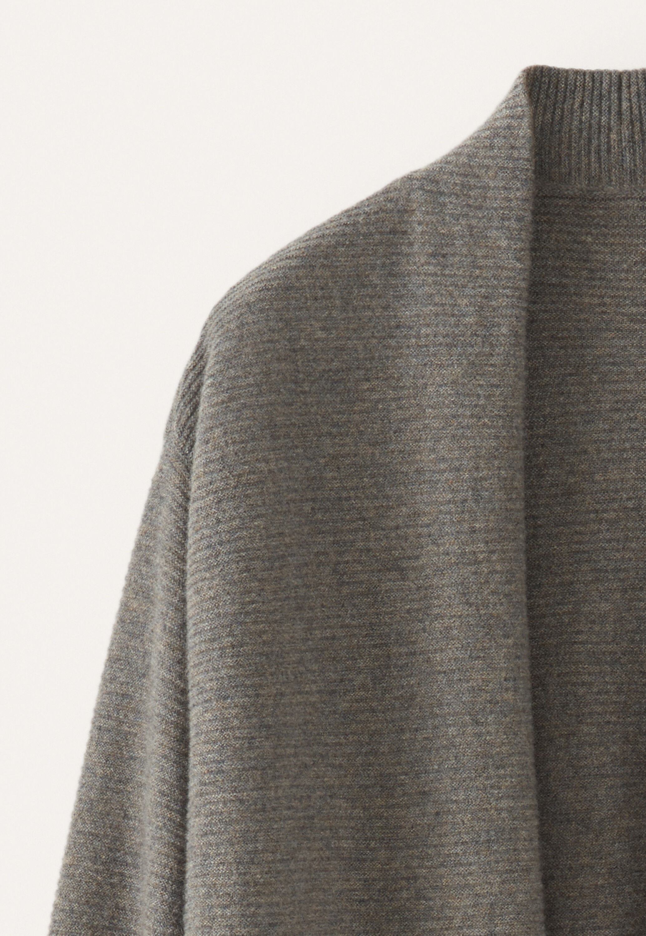 Langer Cardigan