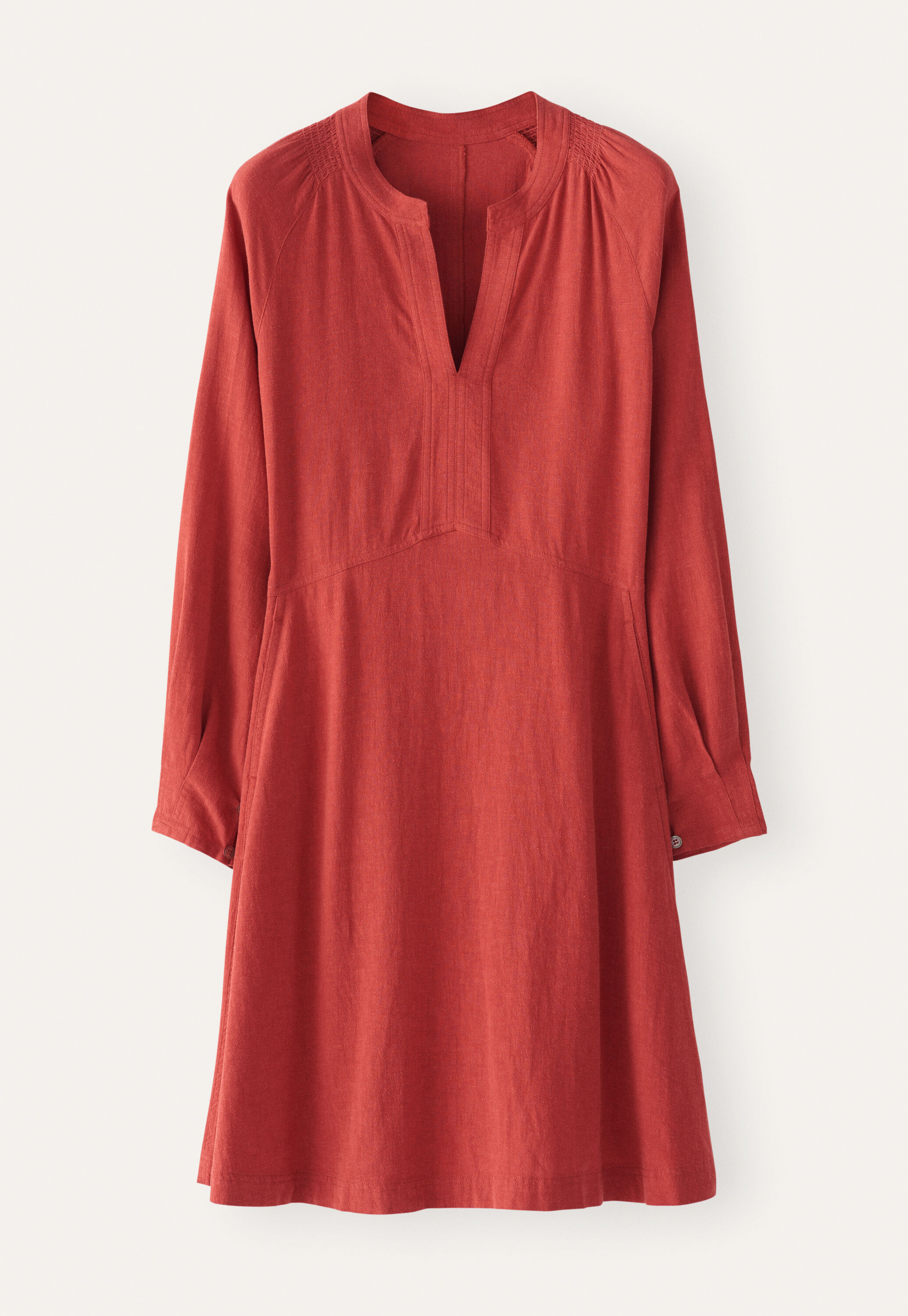 Kleid mit Eins&auml;tzen
