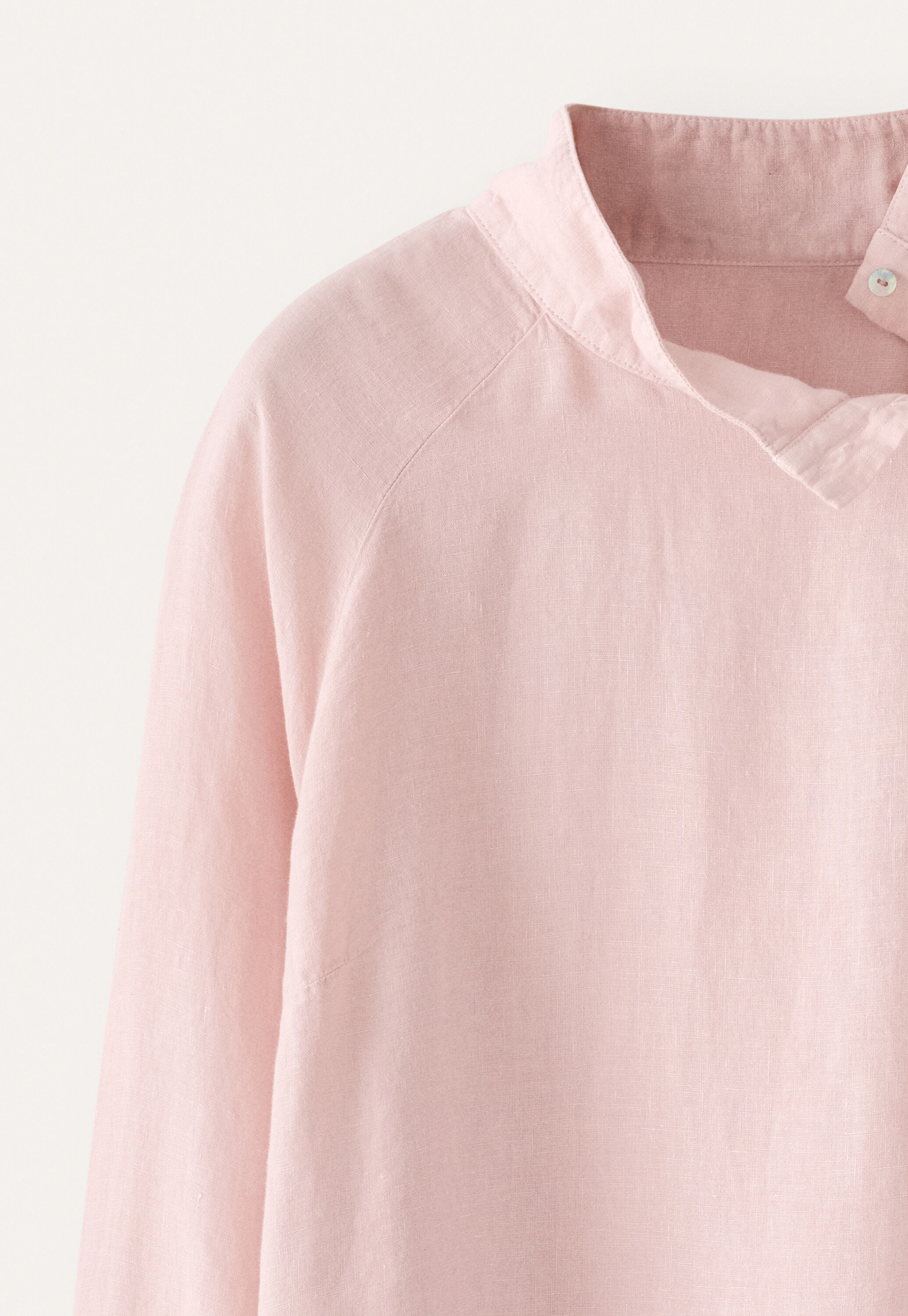 Bluse mit Trichterkragen, Wolkenrosa, large