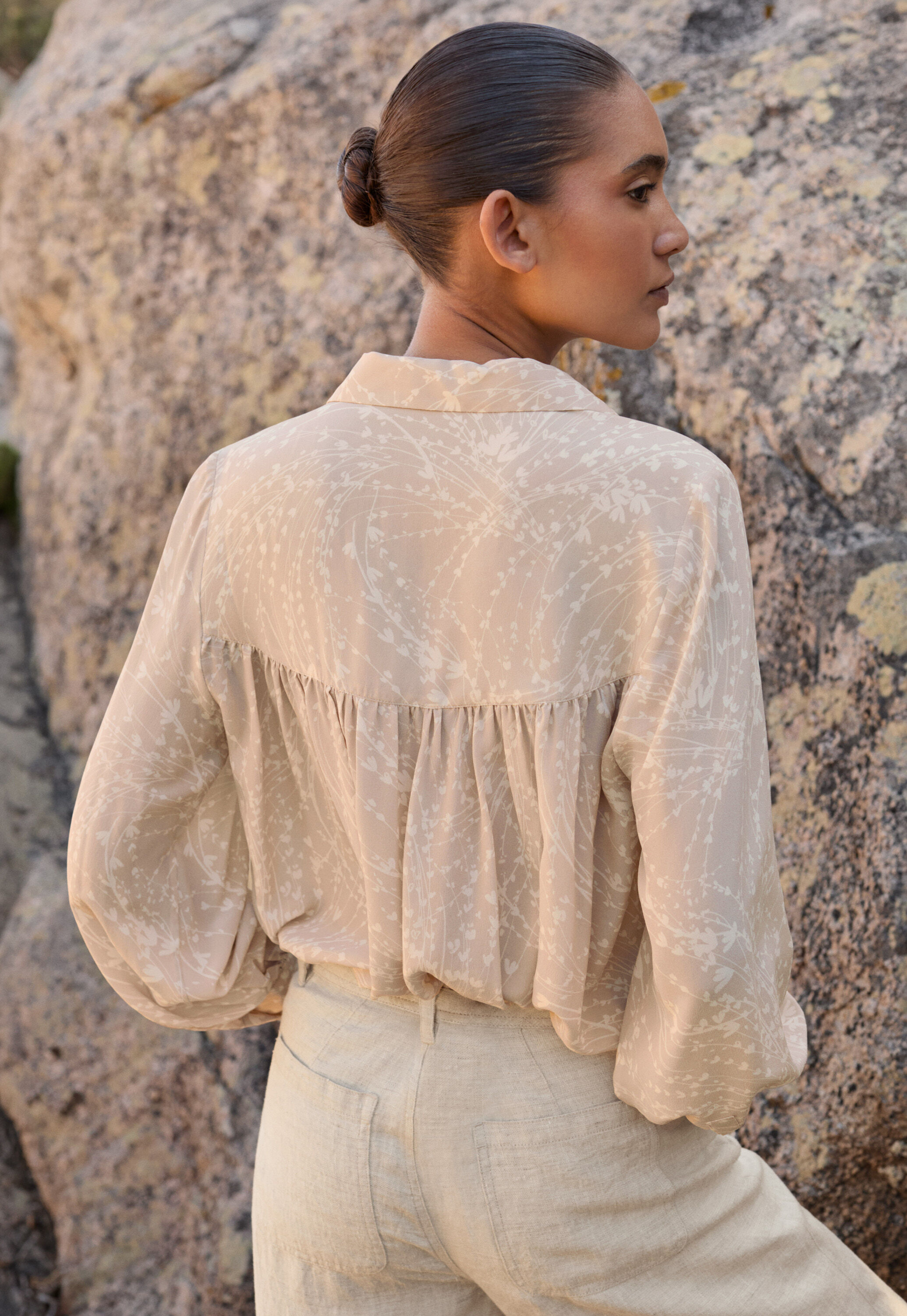 Kleid mit Peplum-Saum