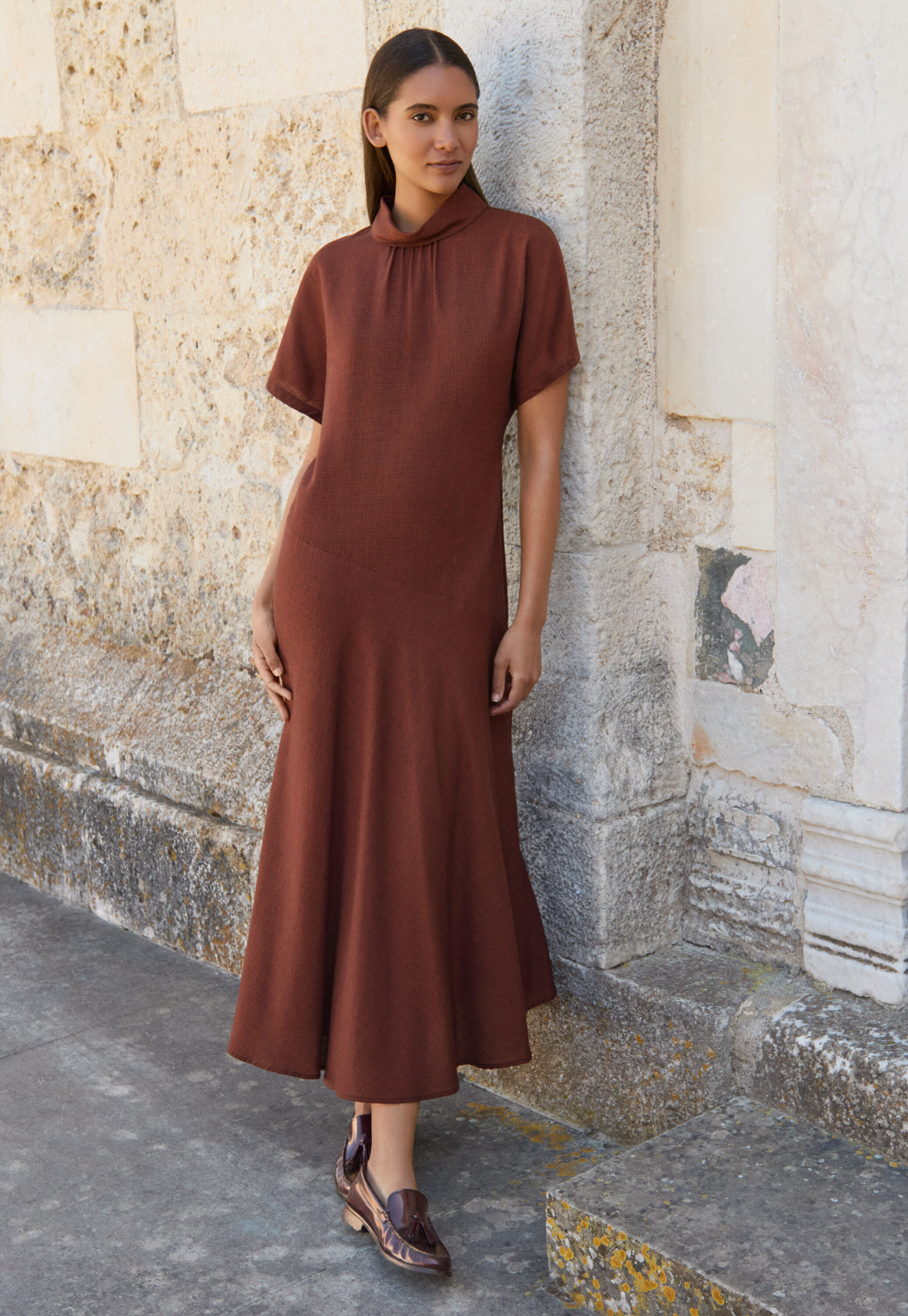Kleid mit Peplum-Saum