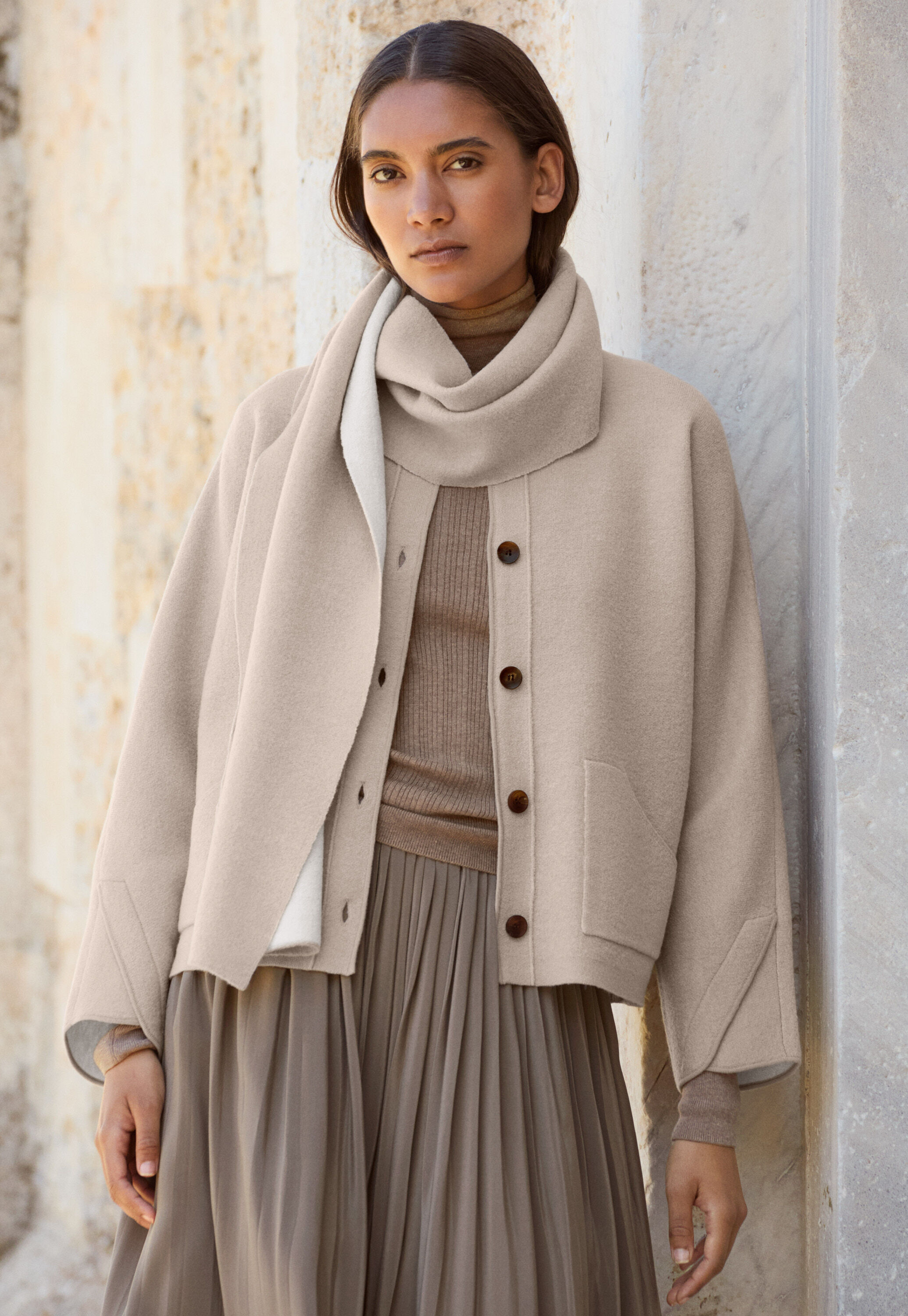 Dolman-Jacke, Blasser Stein, large