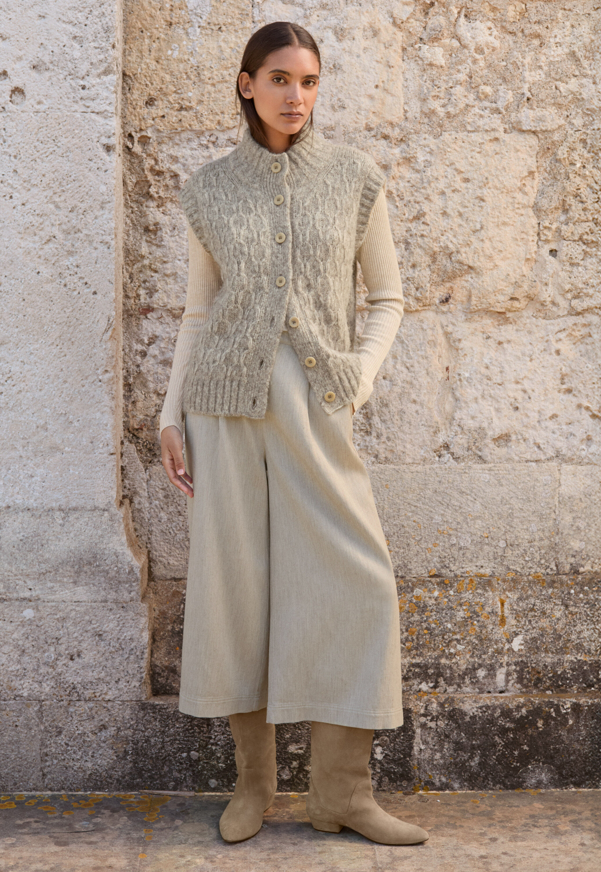Kleid mit Peplum-Saum