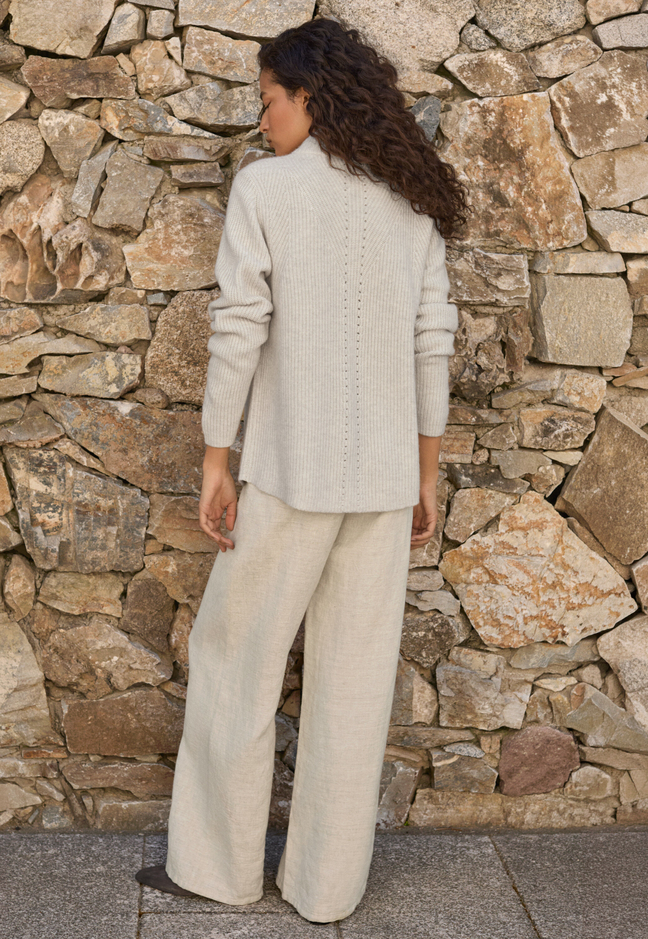 Kleid mit Peplum-Saum