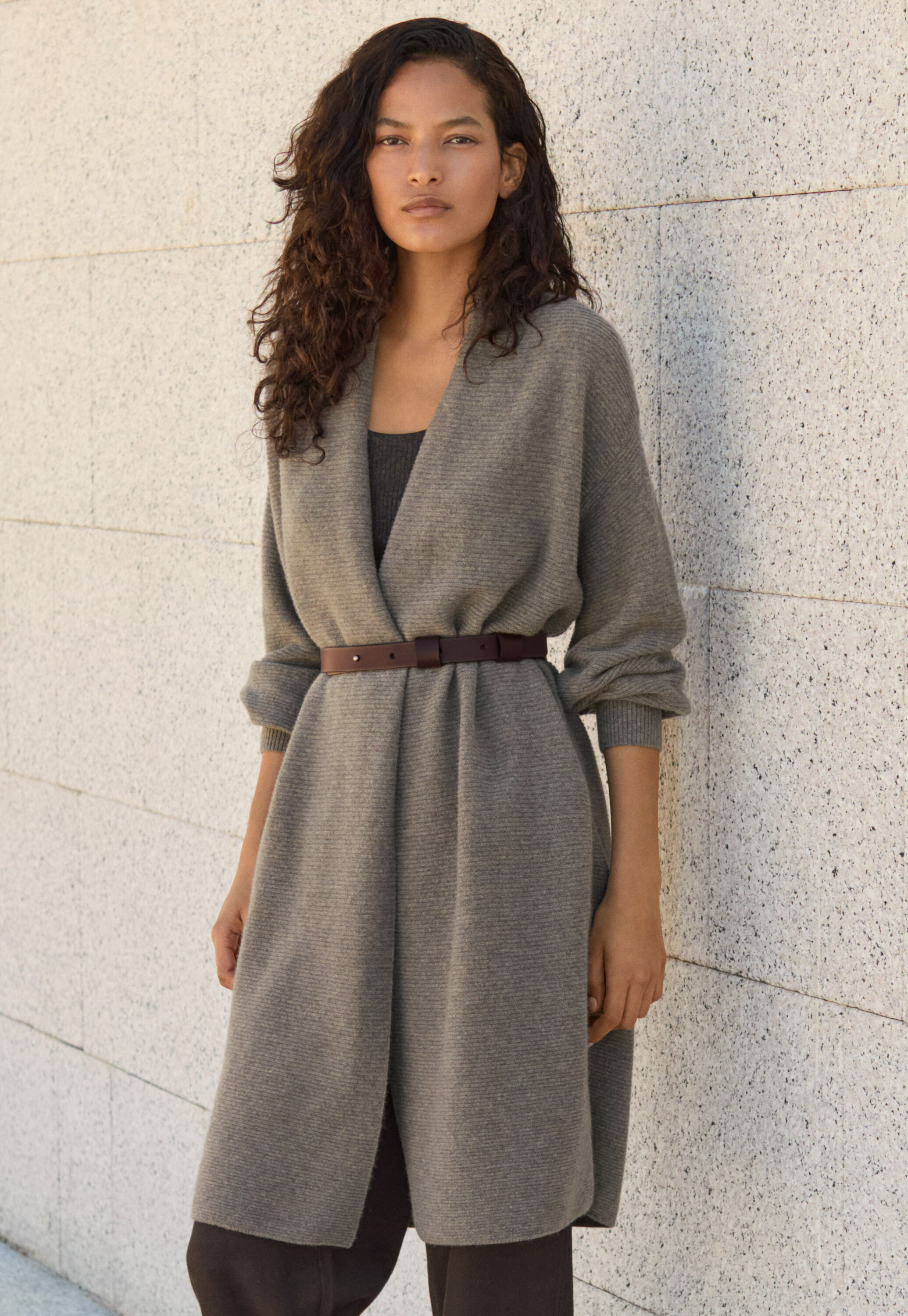 Kleid mit Peplum-Saum