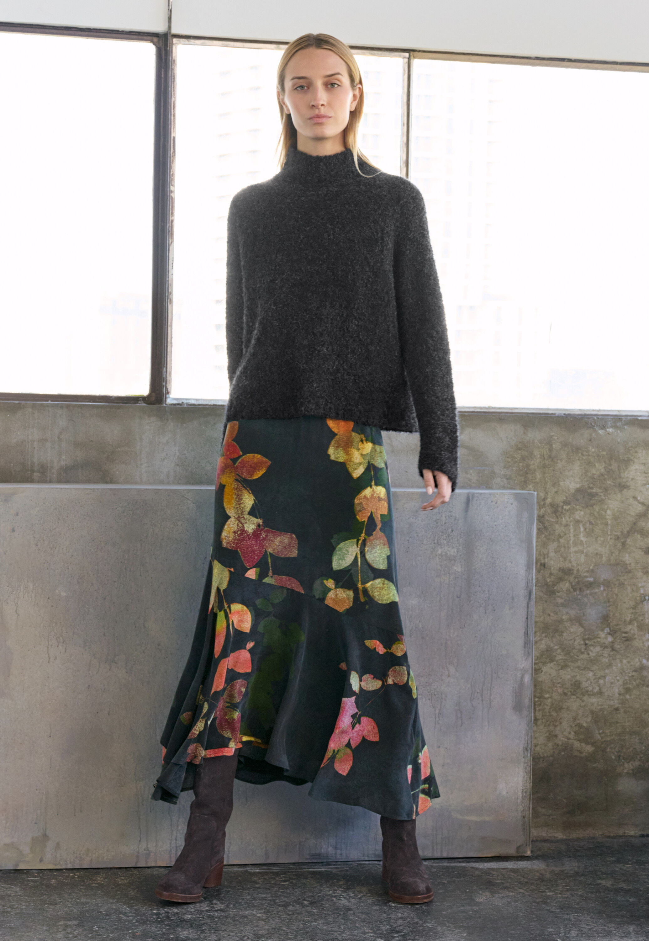 Pullover mit Trichterkragen