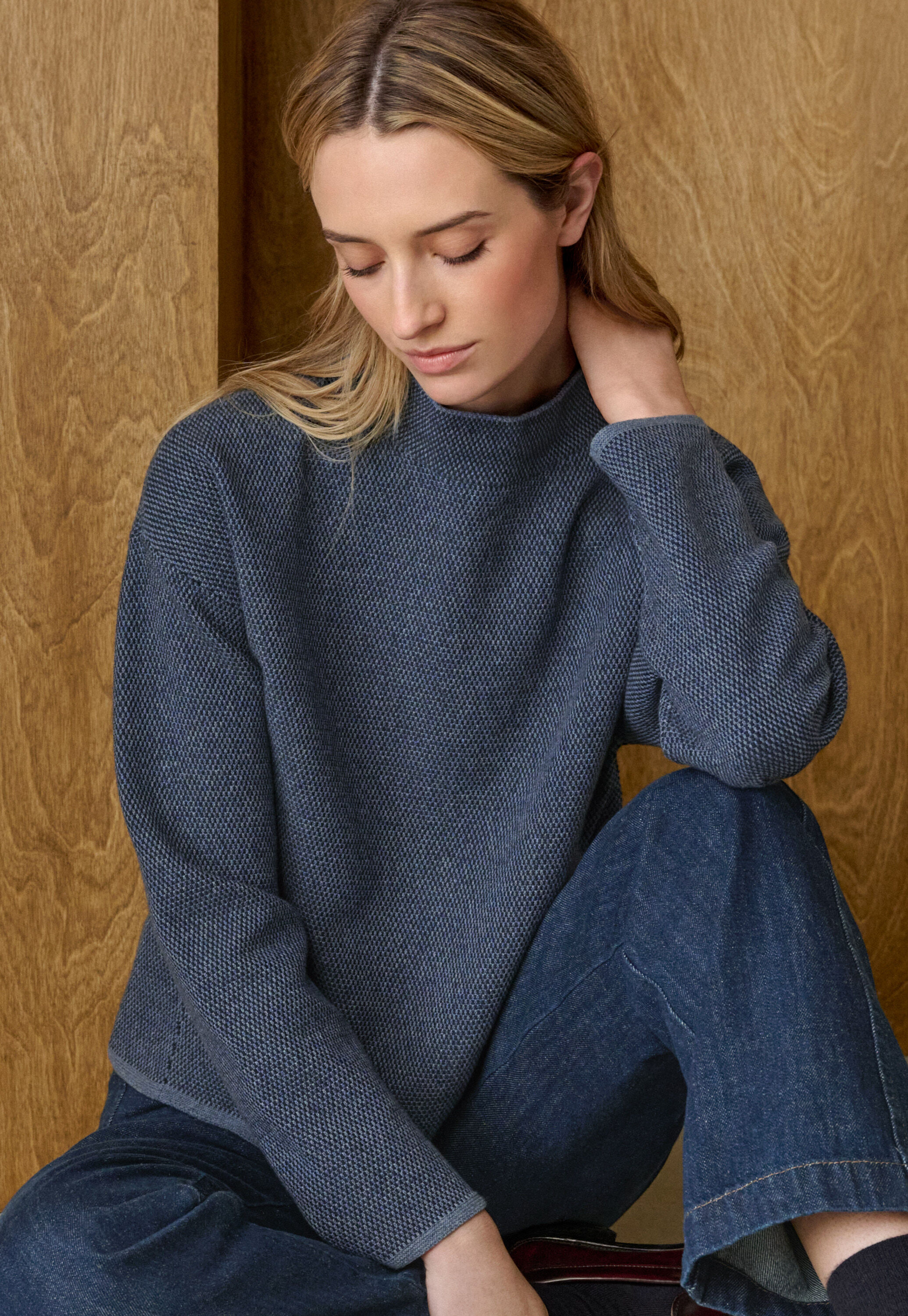 Pullover mit Trichterkragen, Dunkelblau, large