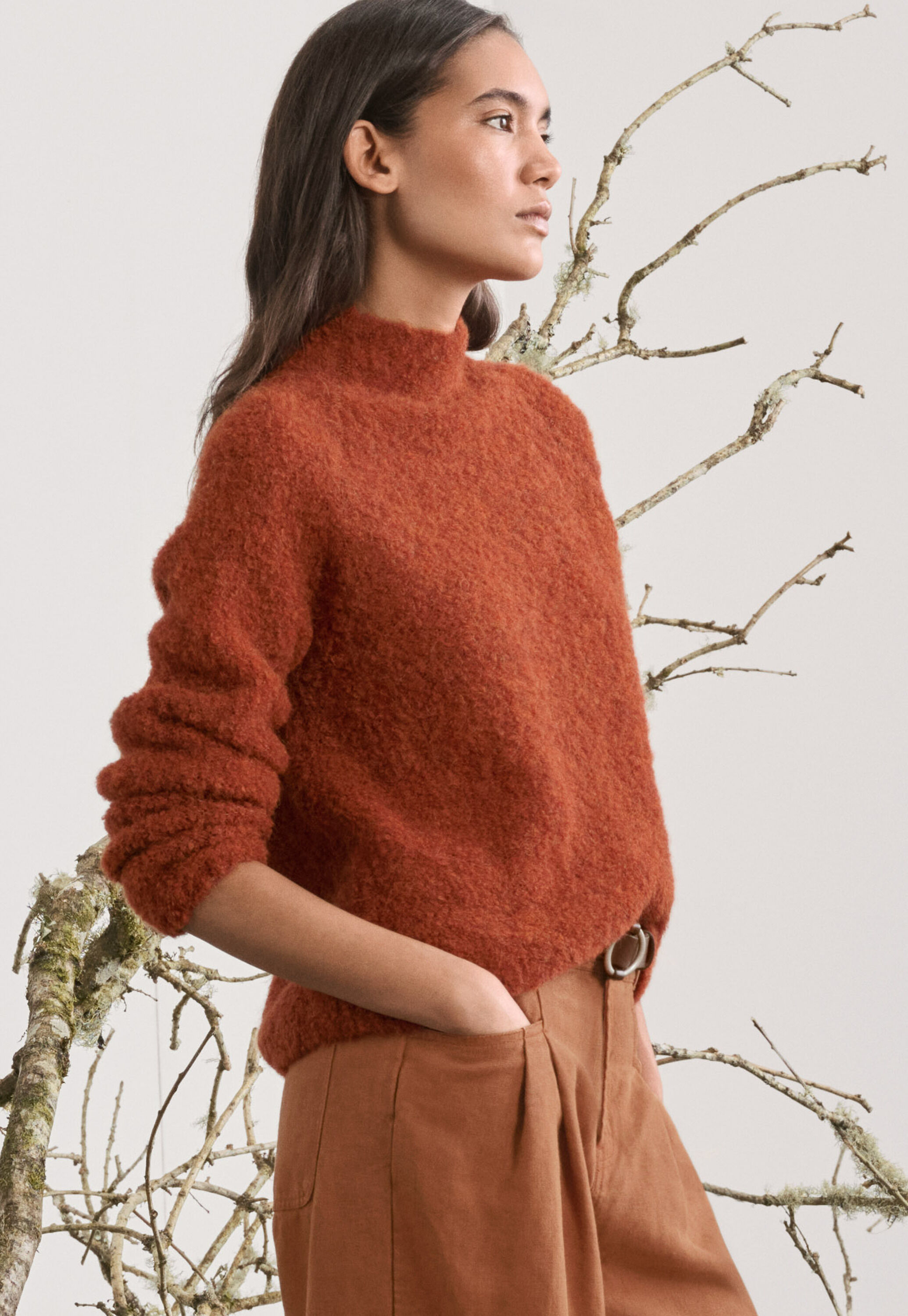 Pullover mit Trichterkragen