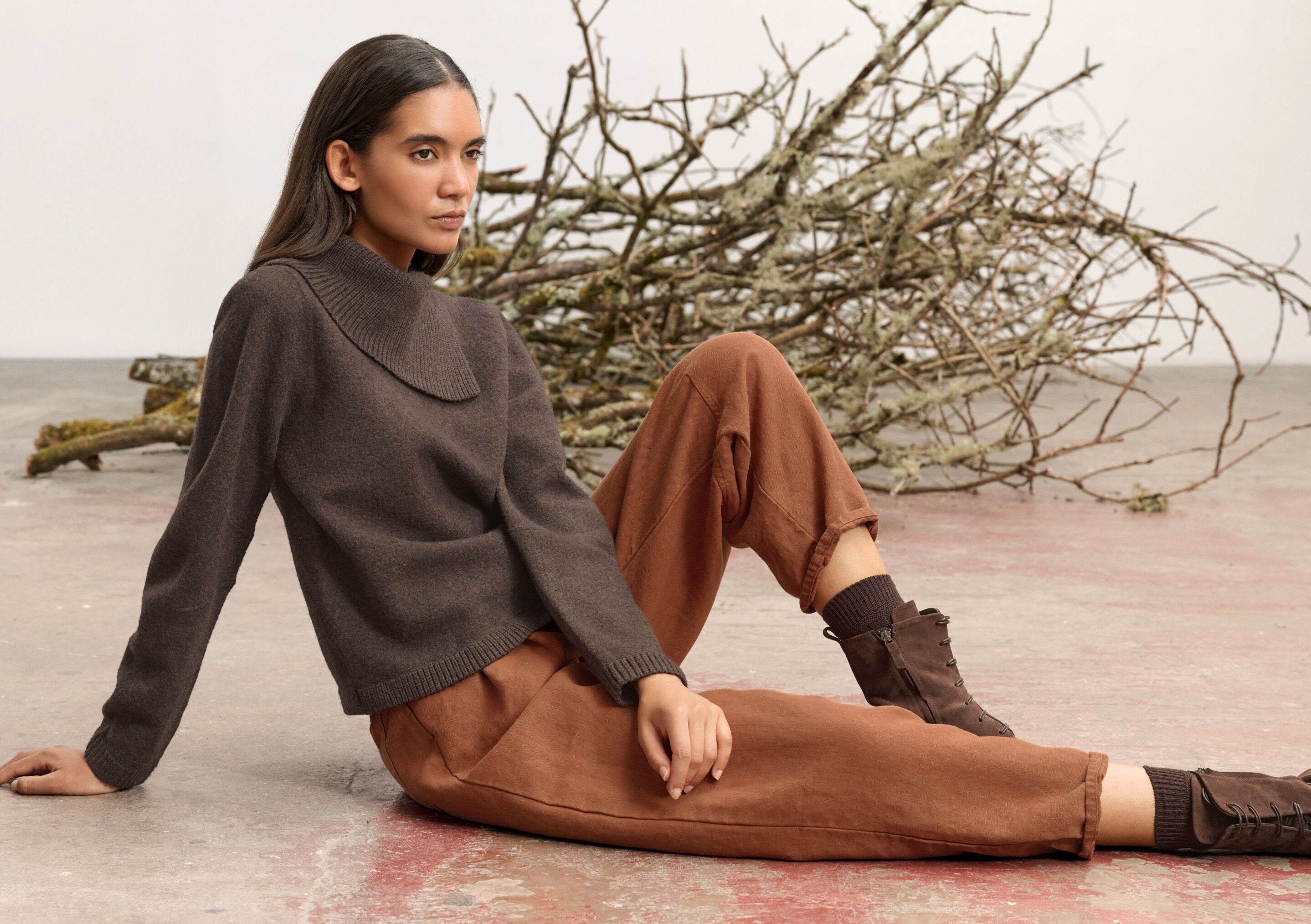 Pullover mit Schlitzkragen