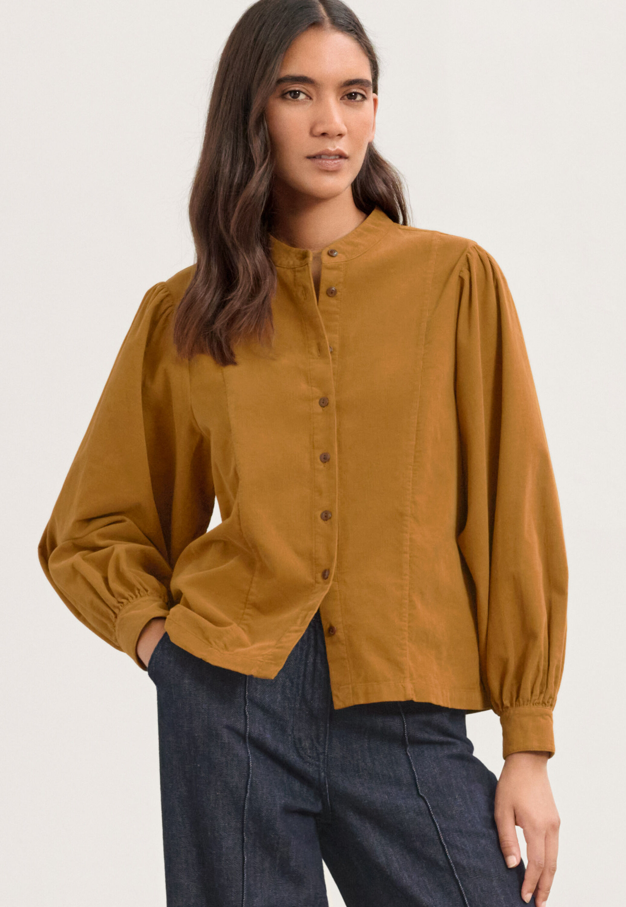 Bluse mit gerafften &Auml;rmeln