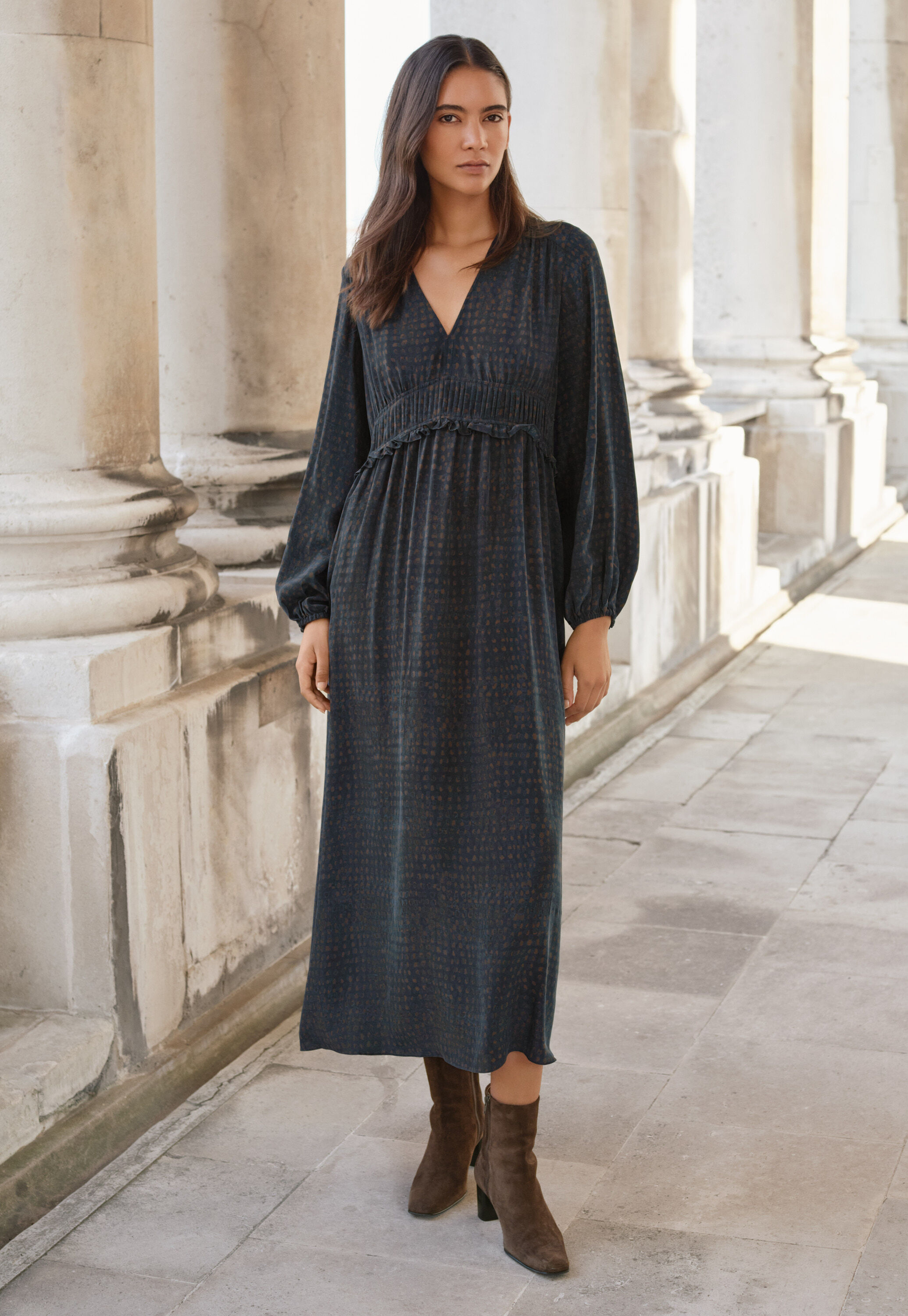 Kleid mit Faltendetail, Aquamarin-Braun, large