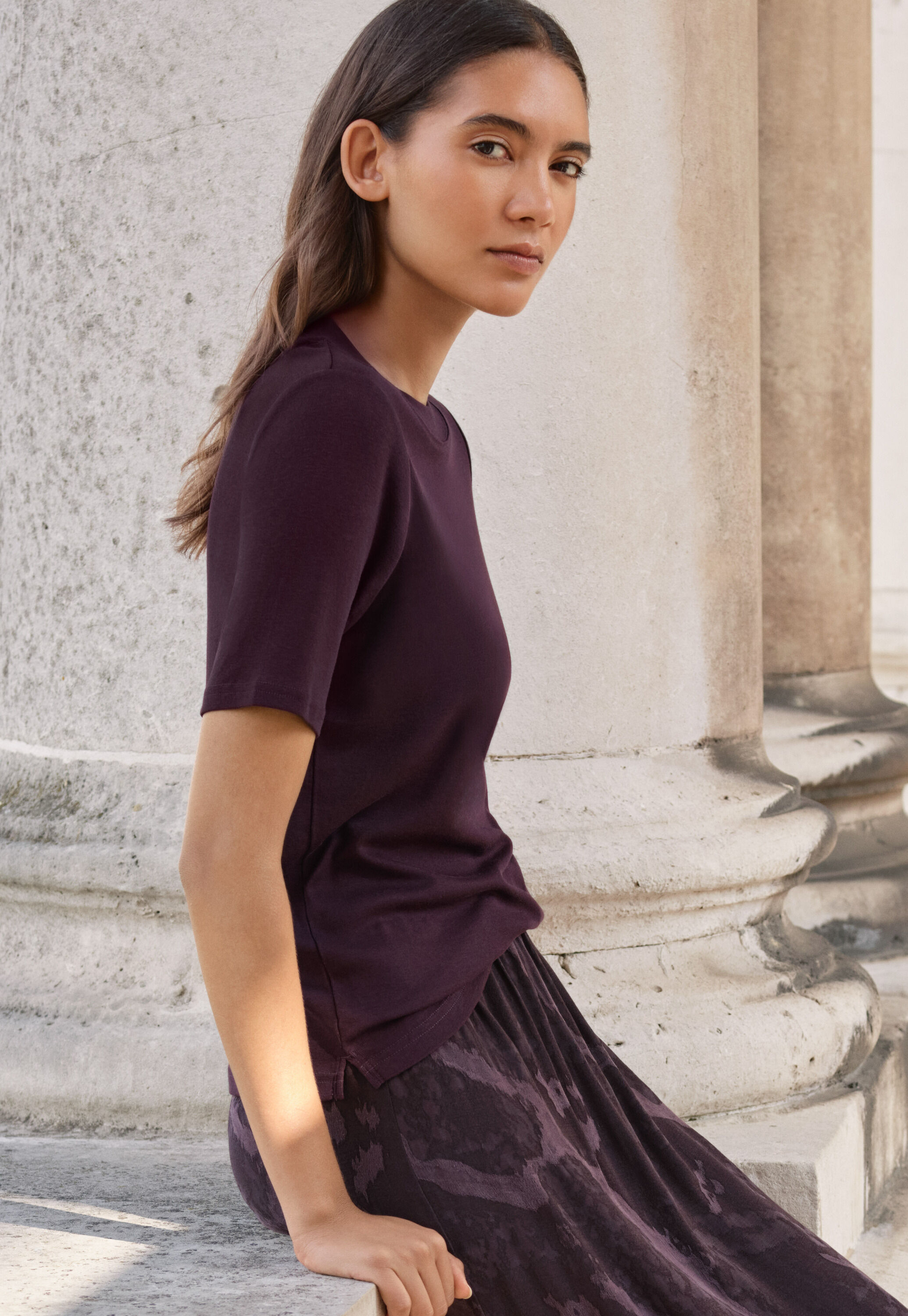 T-Shirt aus Seide und Baumwolle, Brombeere, large