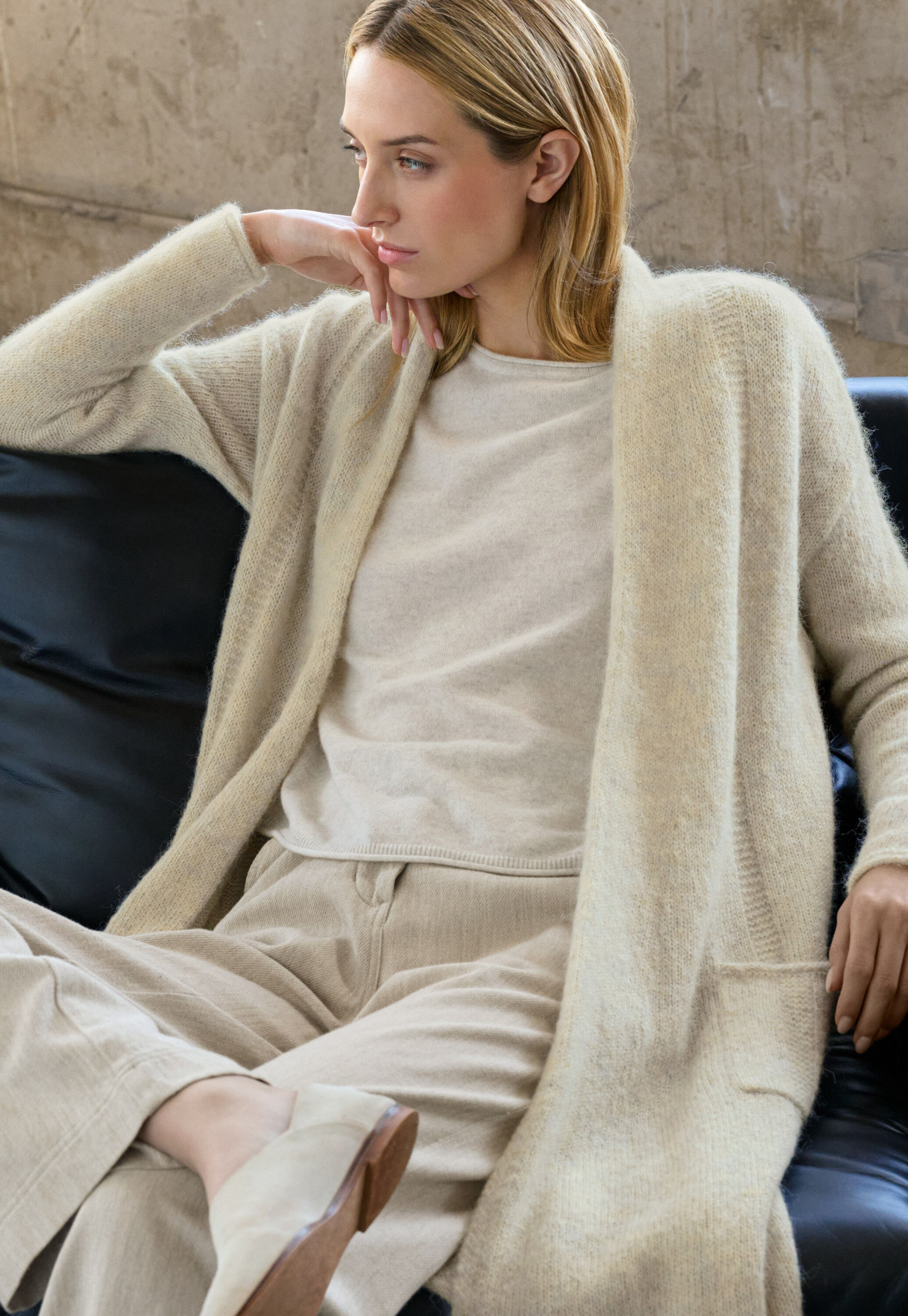 Durchgekn&ouml;pfter Pullover