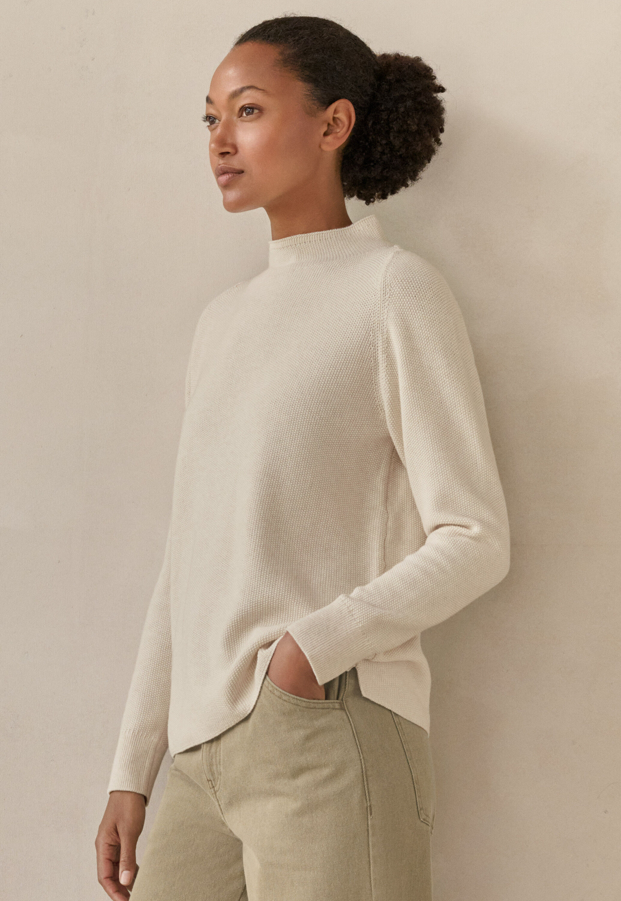 Bluse mit geschwungenen &Auml;rmeln