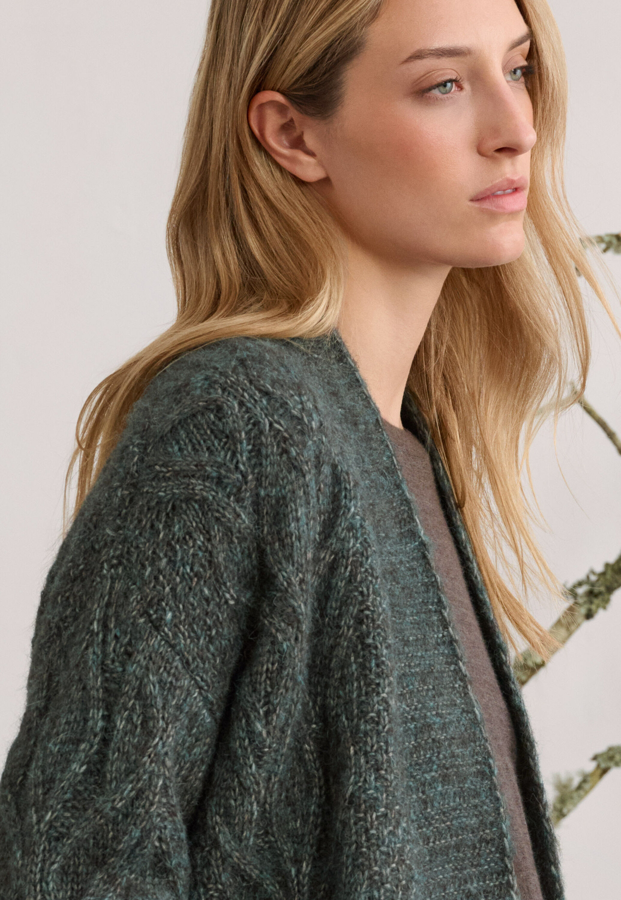 Durchgekn&ouml;pfter Pullover