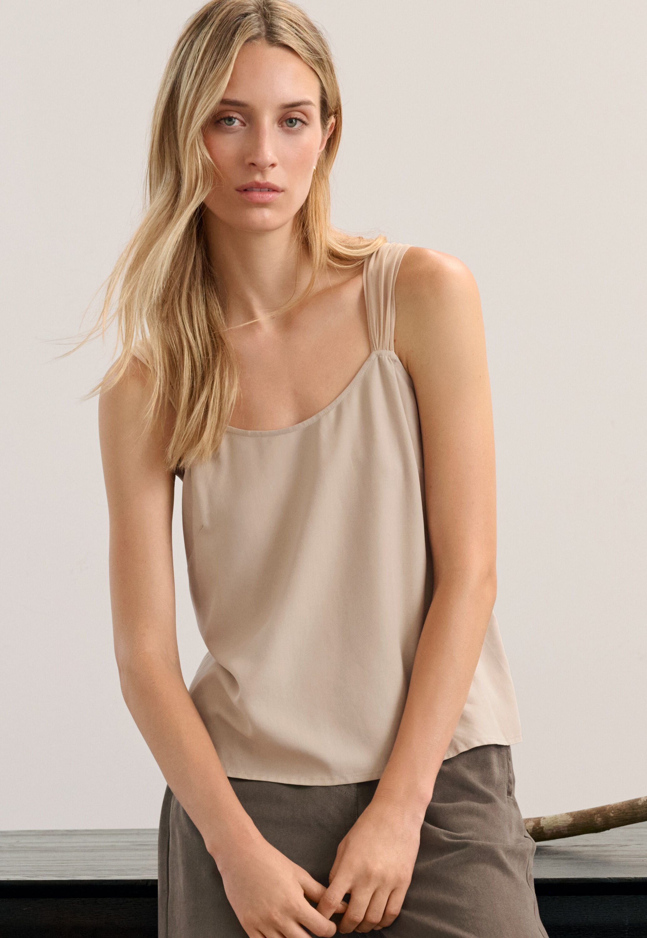 Camisole mit Chiffontr&auml;gern
