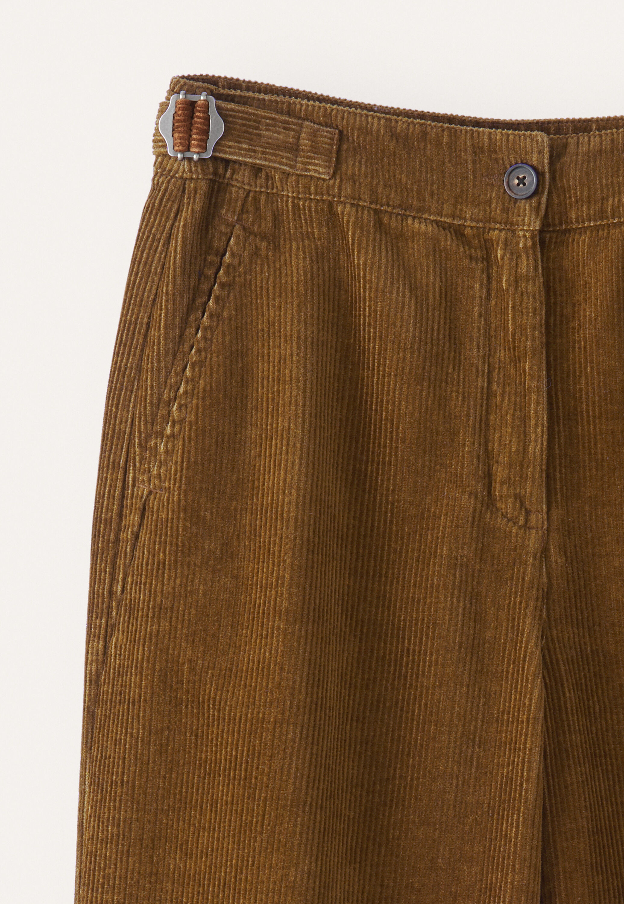 K&uuml;rzere Hose aus Cord, Tabak, large