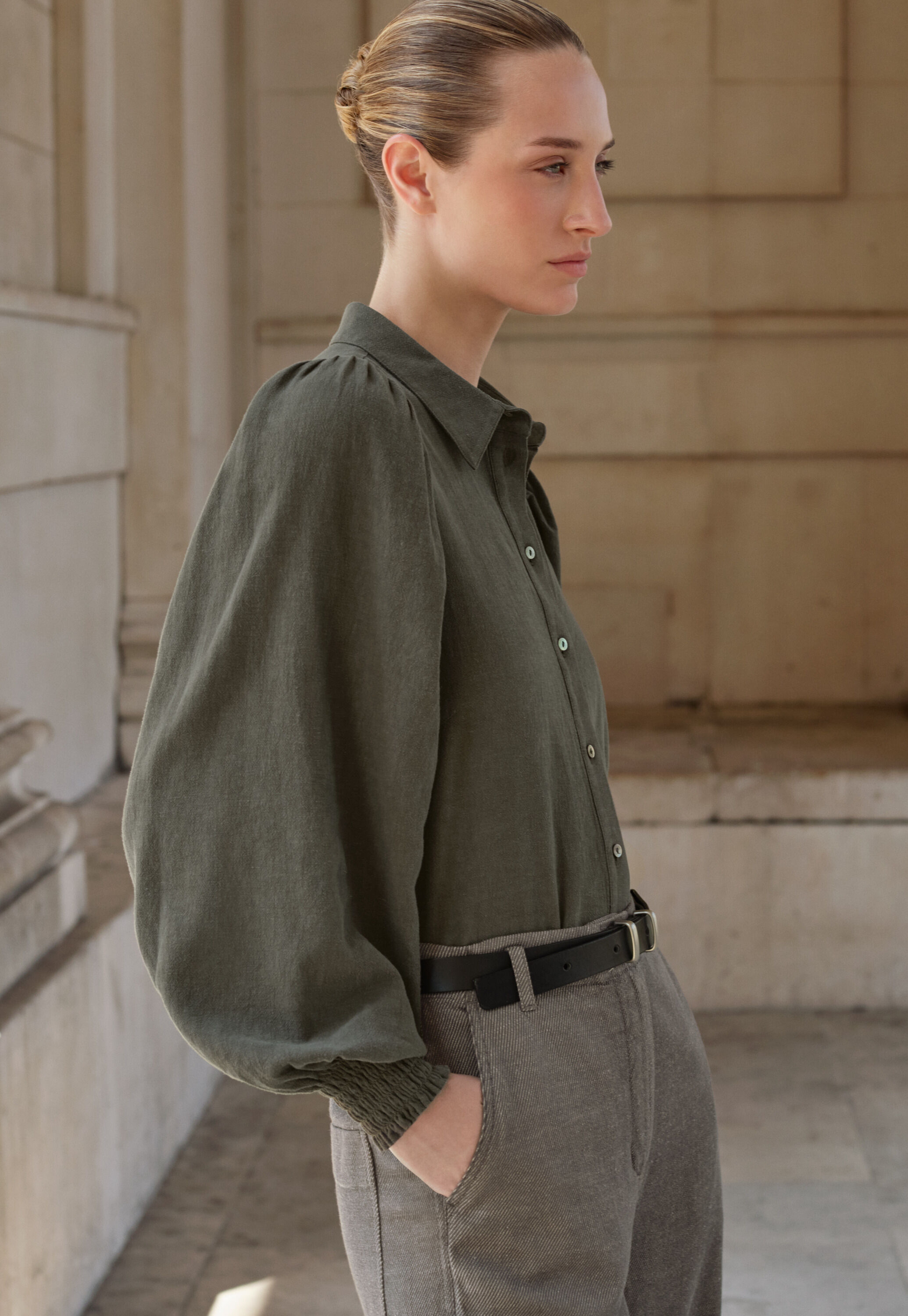 Bluse mit gerafften &Auml;rmeln