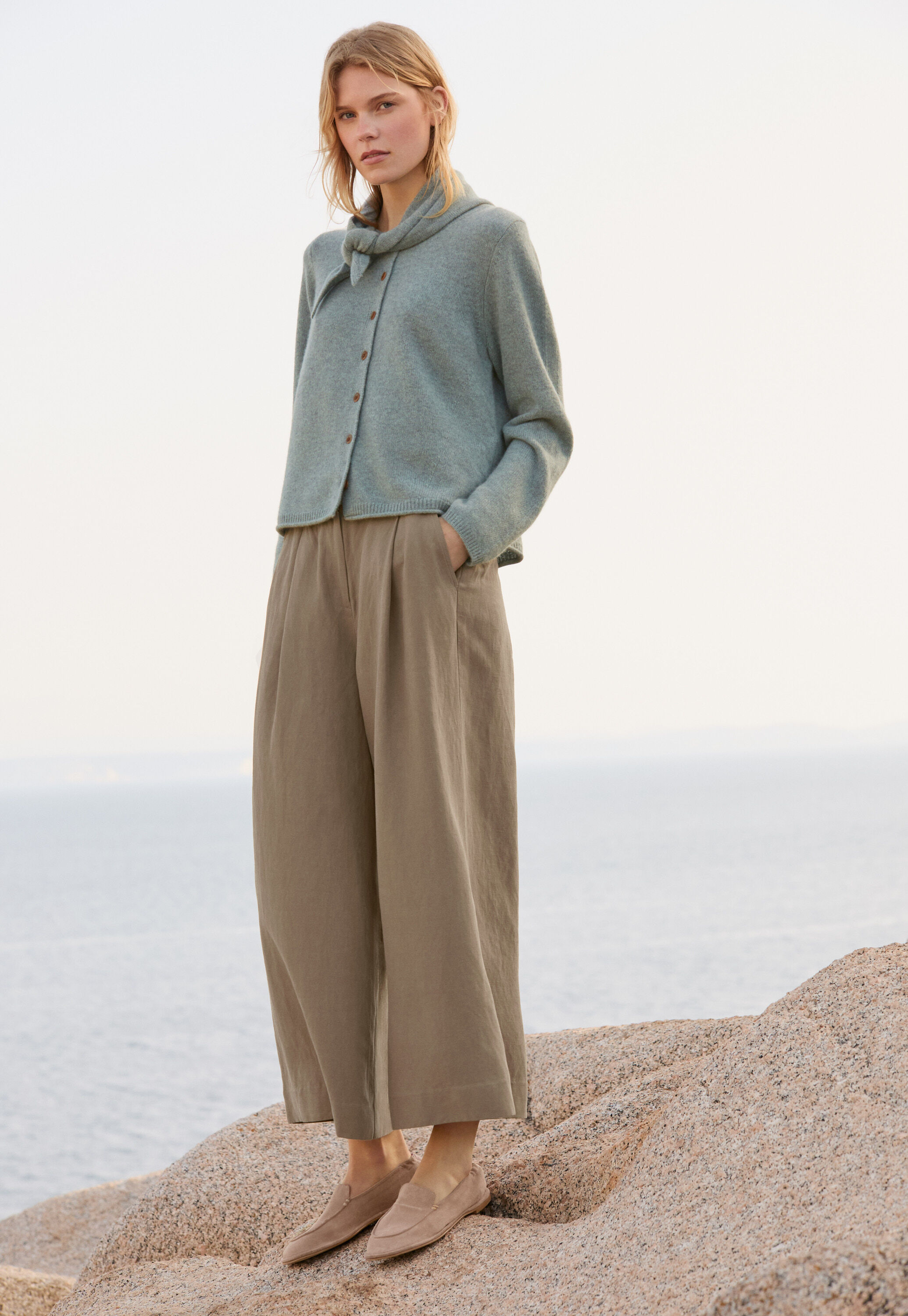 Durchgekn&ouml;pfter Pullover