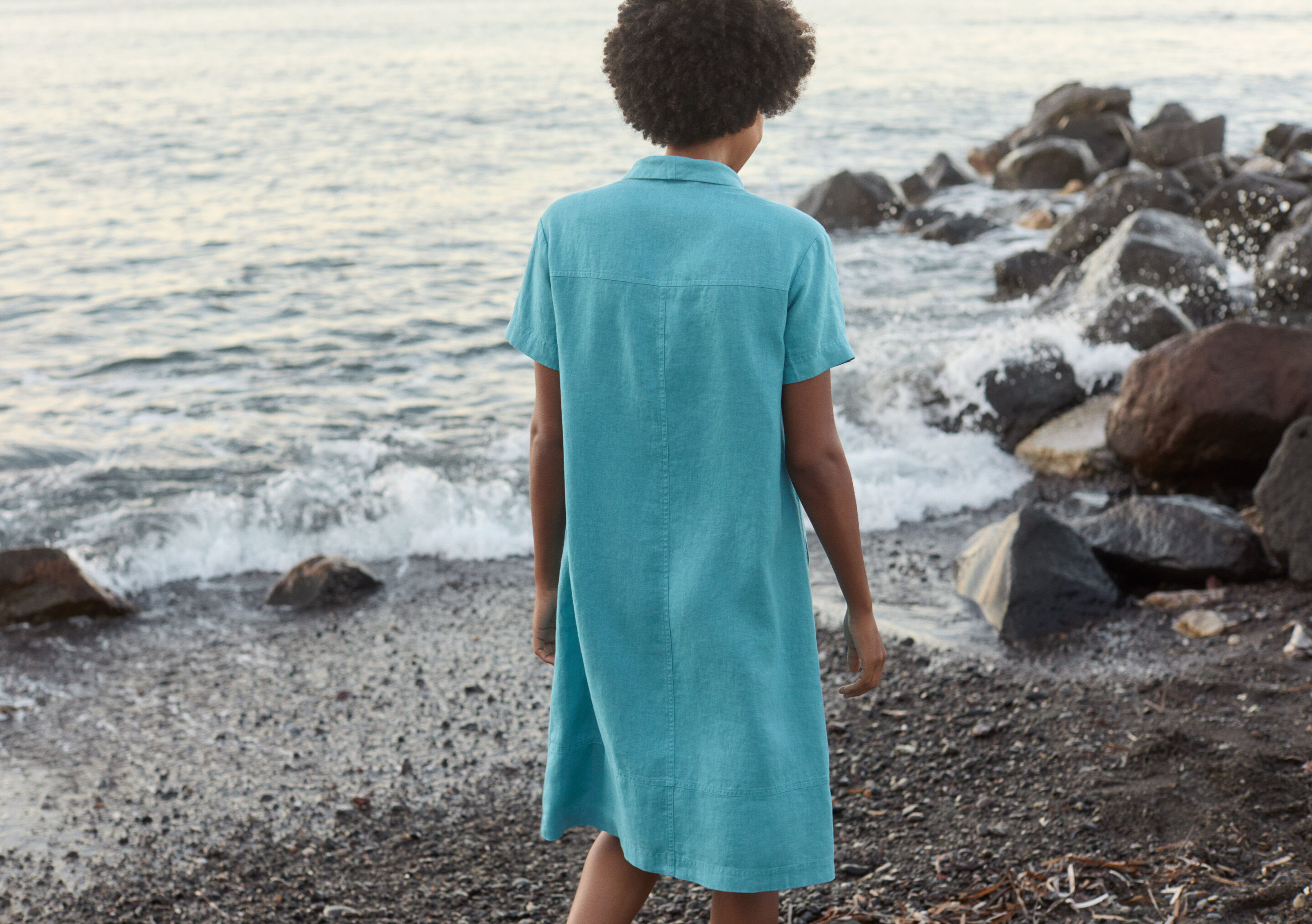 Bluse mit eingewebtem Kreuzmuster