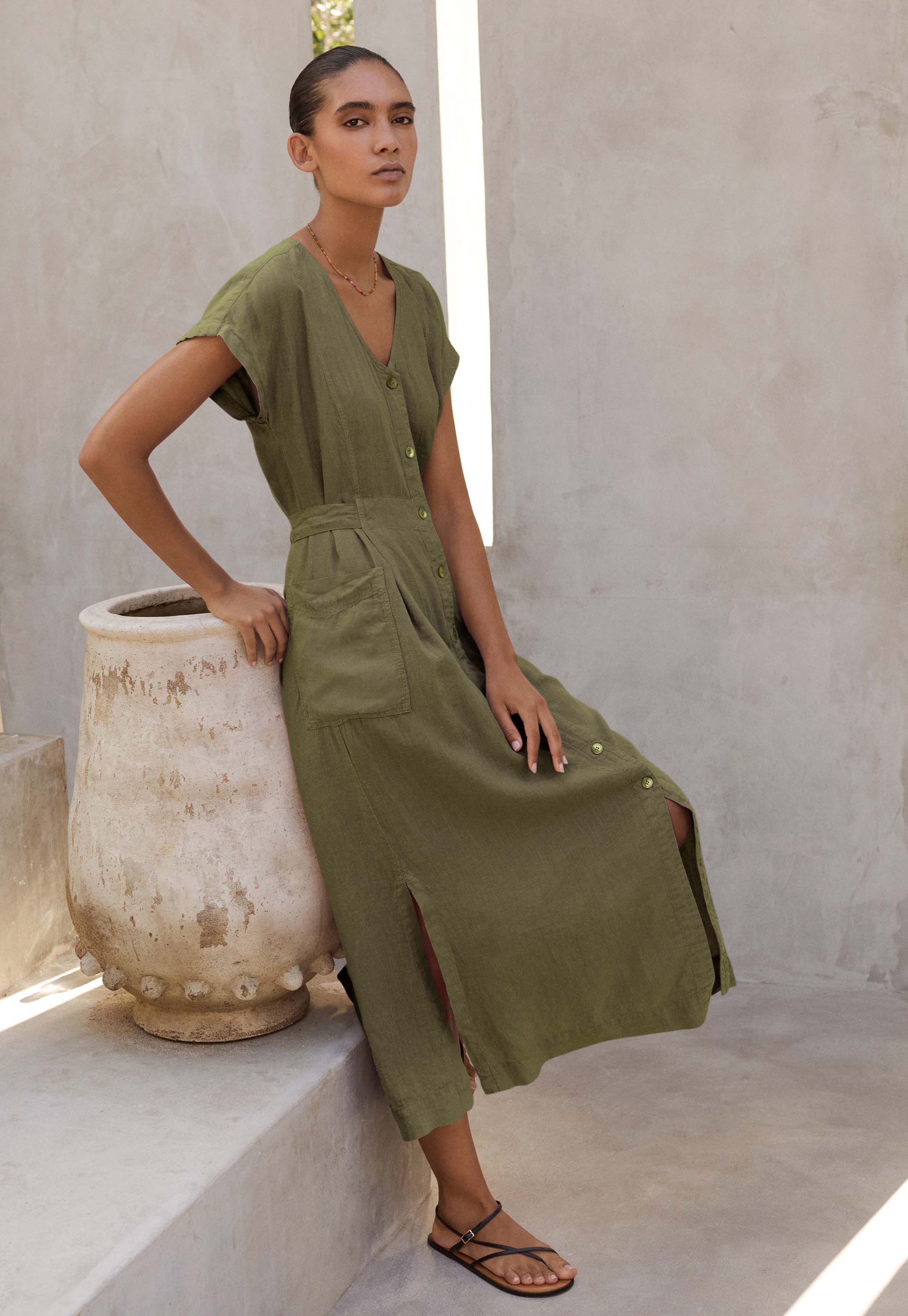 Bluse mit eingewebtem Kreuzmuster