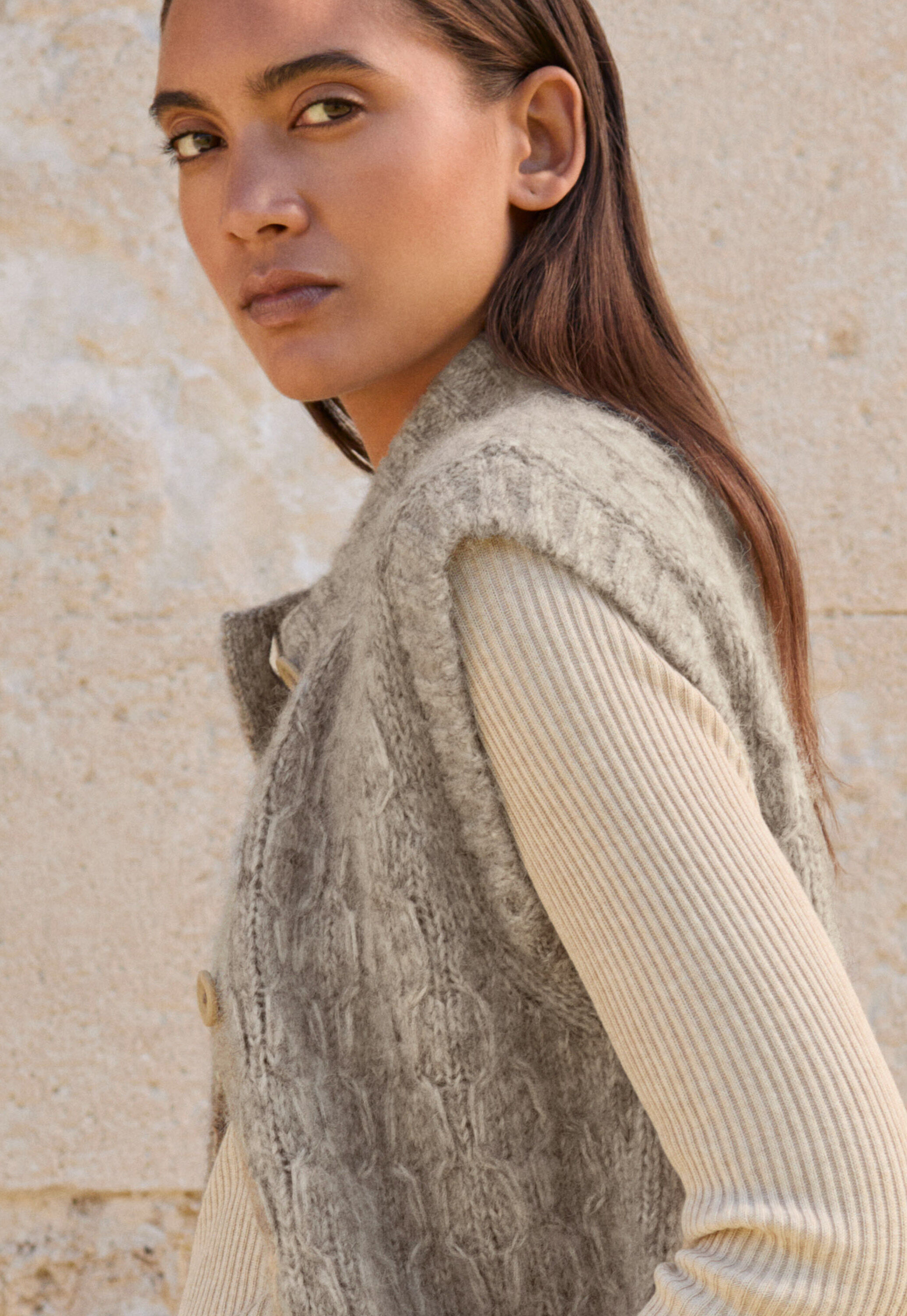 Durchgekn&ouml;pfter Pullover