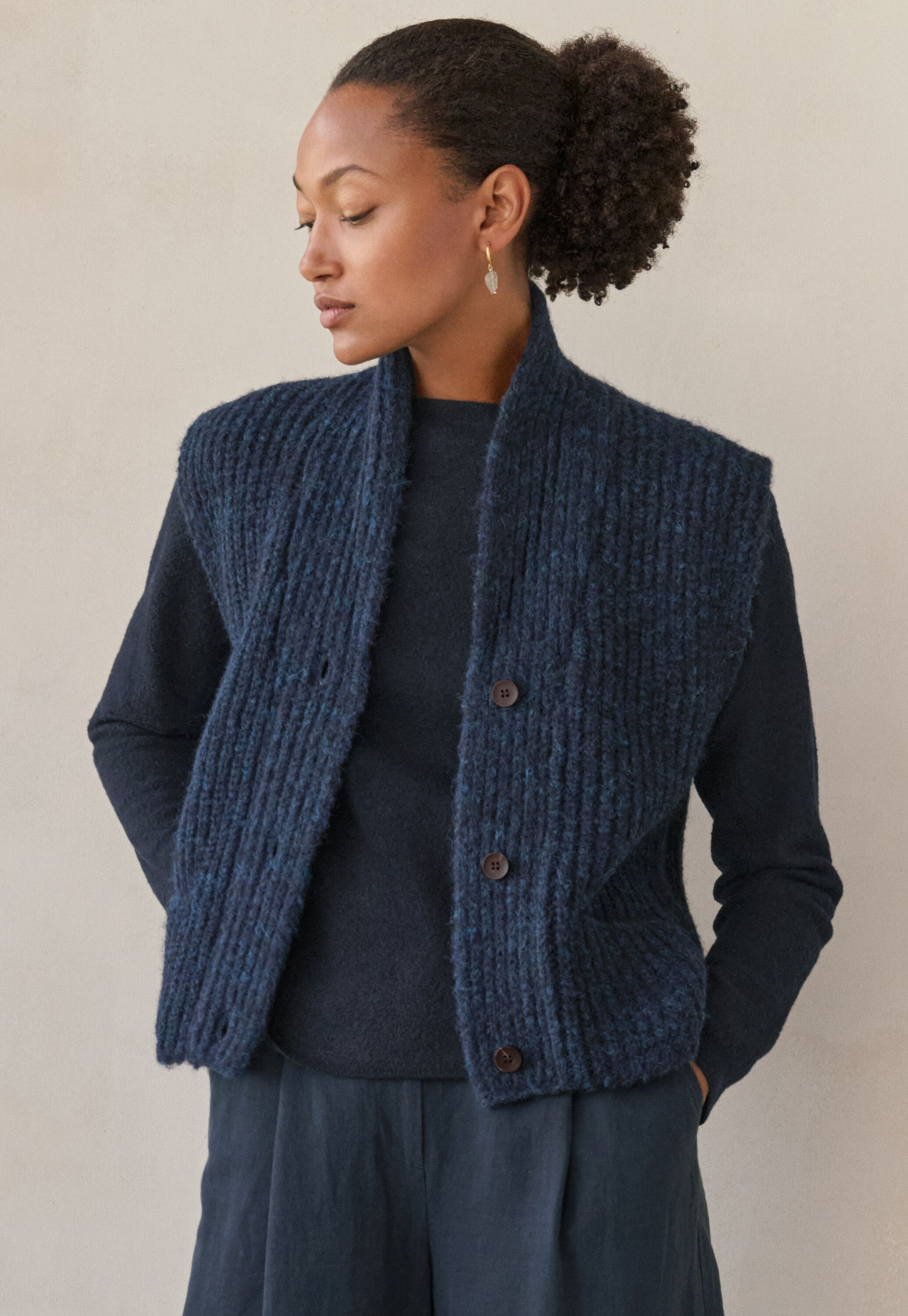 Durchgekn&ouml;pfter Pullover