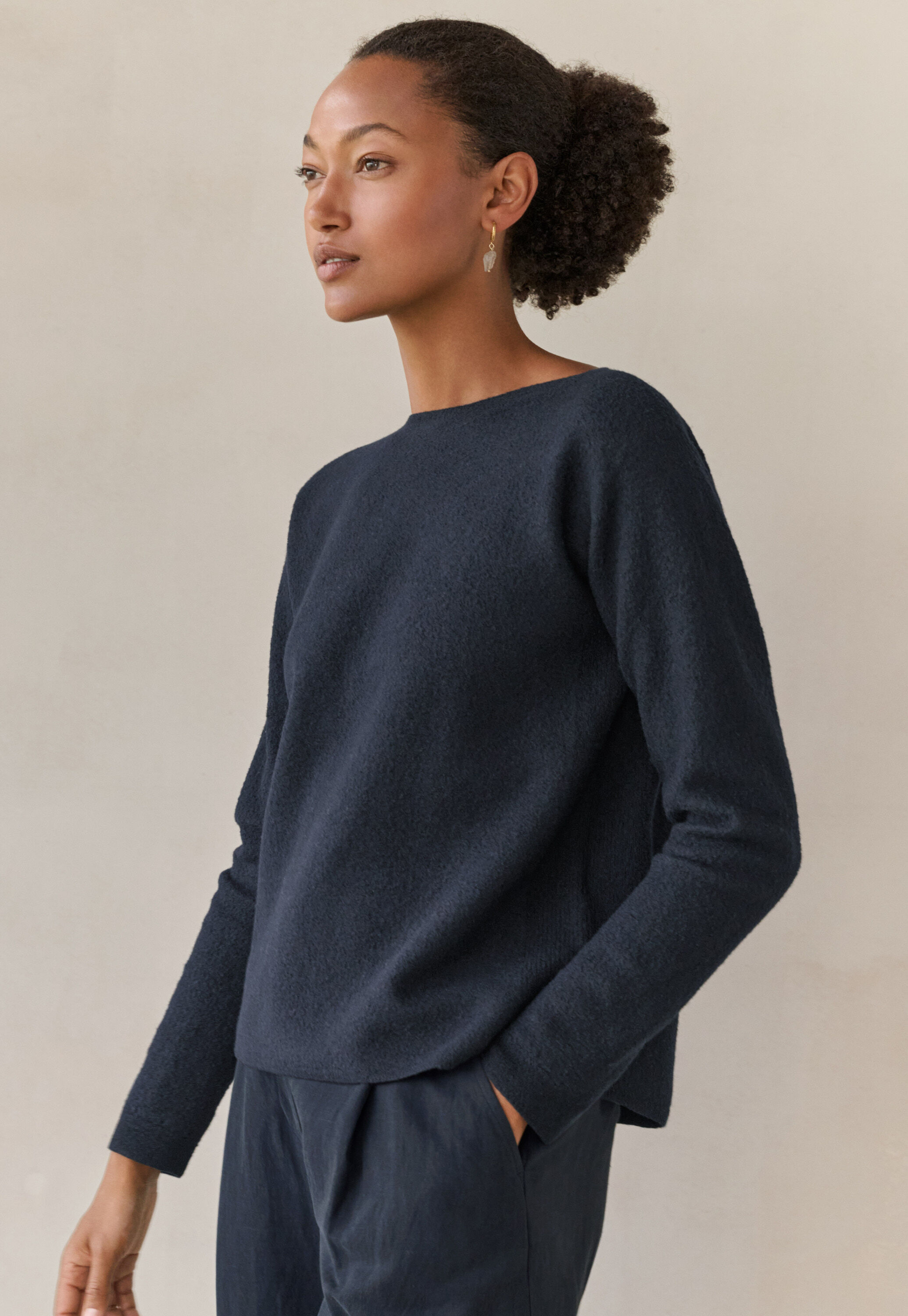 Kastiger Pullover, Blauschwarz, large