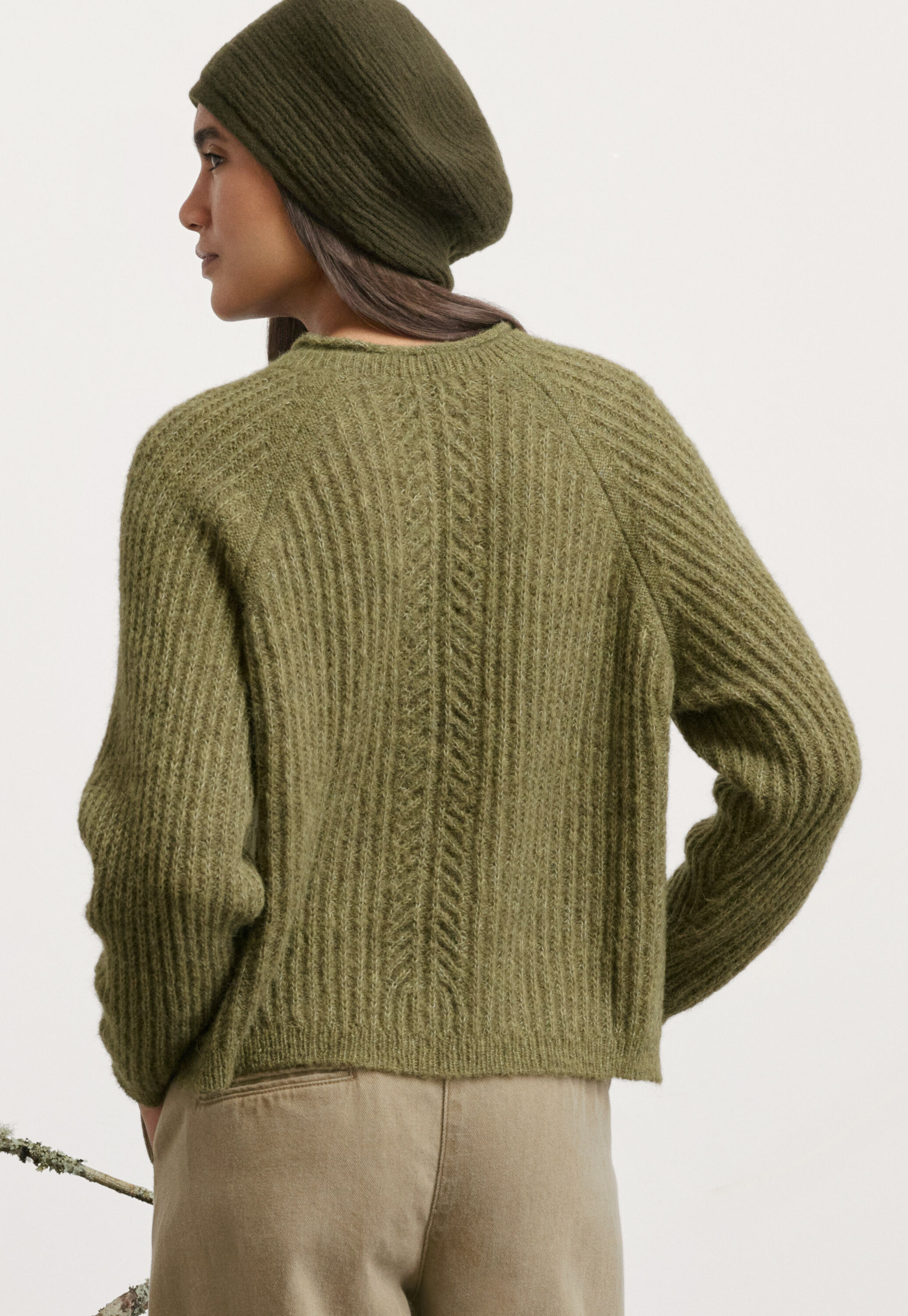 Ripppullover mit Rundhalsausschnitt, Olivgr&uuml;n, large