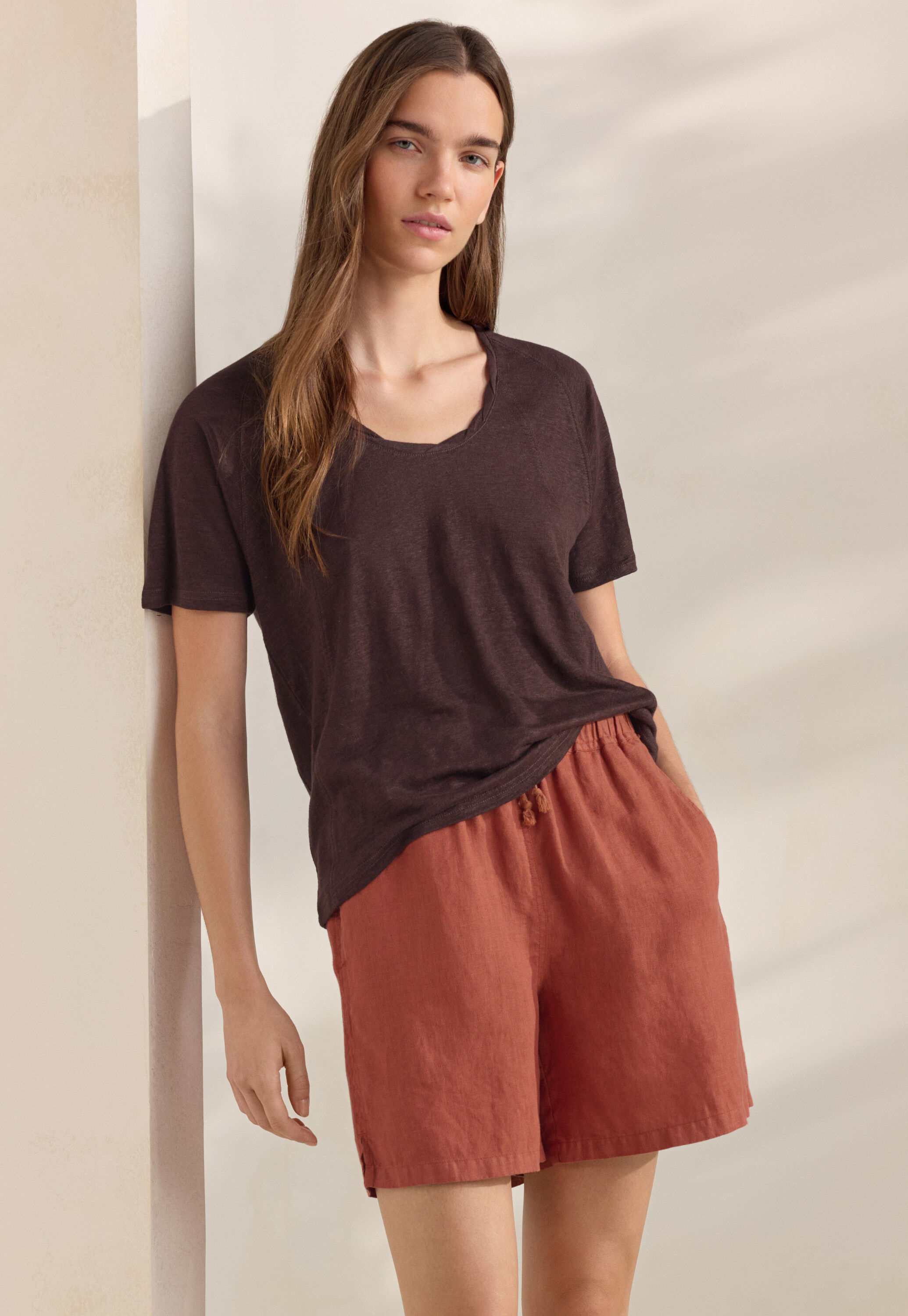 Bluse mit eingewebtem Kreuzmuster