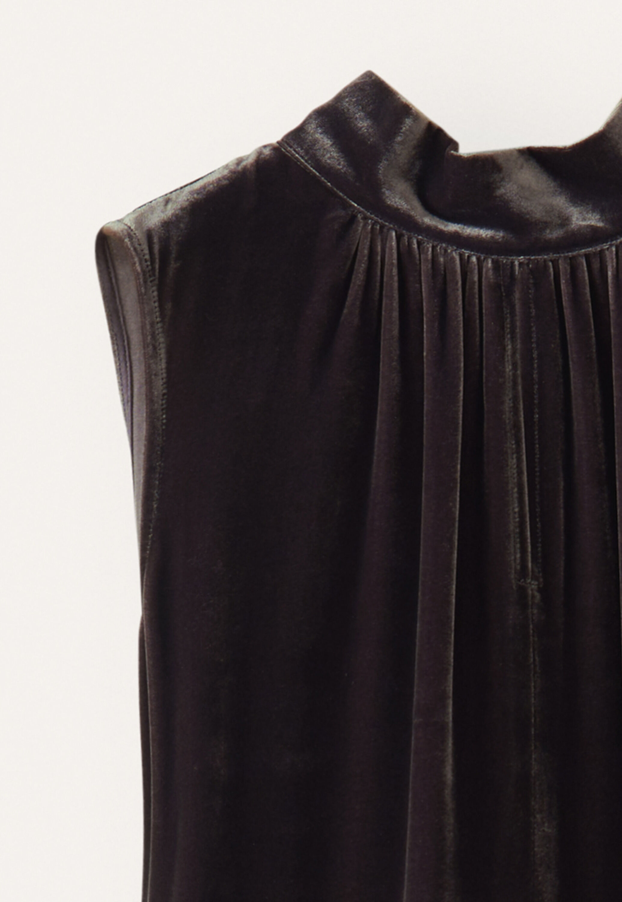 &Auml;rmelloses Kleid mit Bindeband, Dunkle Maulbeere, large