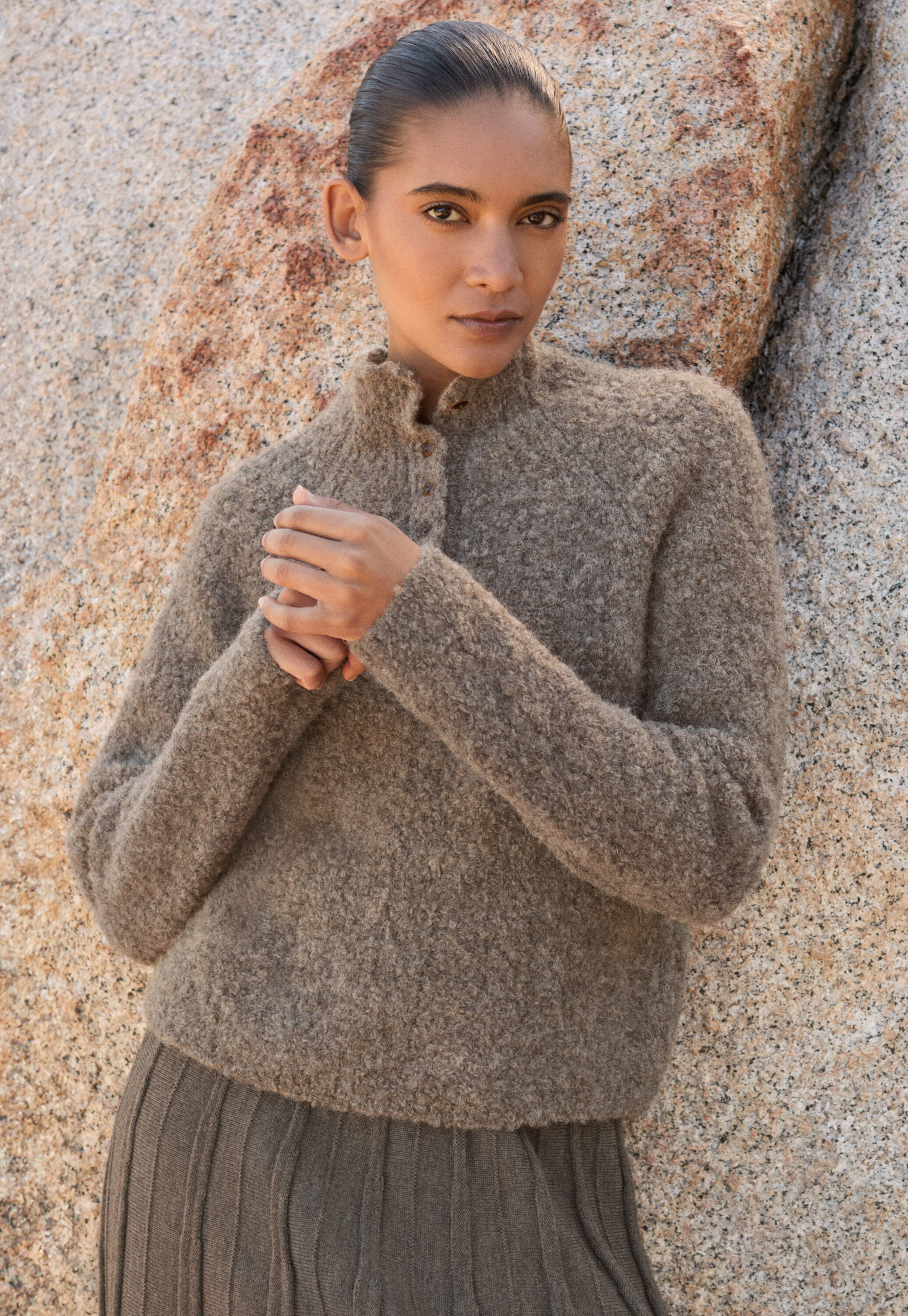 Pullover mit gekn&ouml;pftem Kragen, Dunkles Taupe, large
