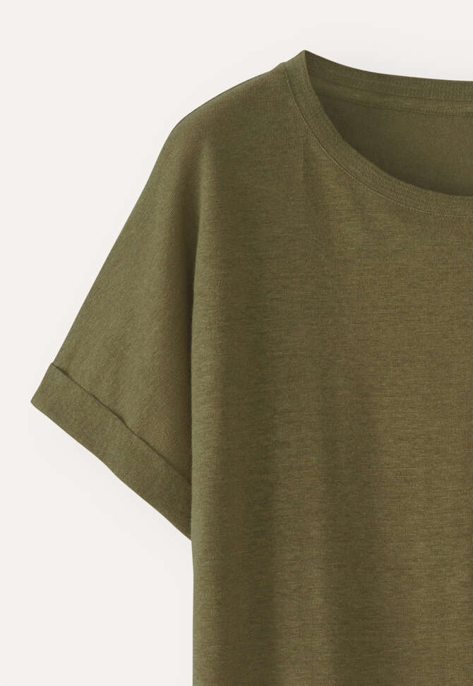 T-Shirt, Dunkles Khaki, completeTheLook
