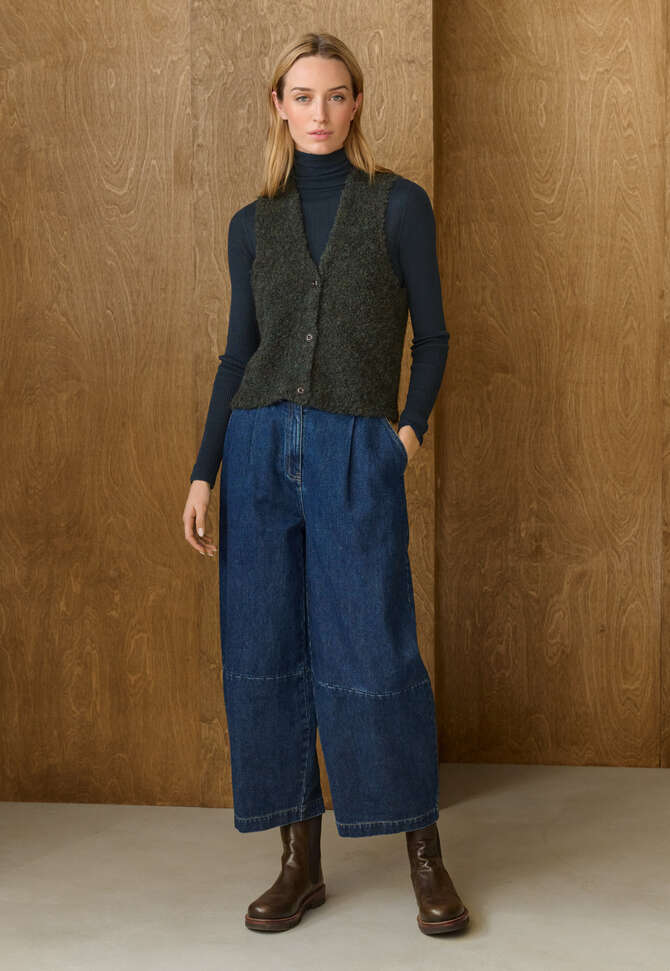 Boucl&eacute;-Strickweste, Dunkles Waldgr&uuml;n, completeTheLook