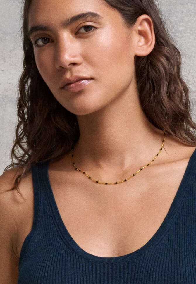 Perlenkette, Schwarze Emaille und Gold, completeTheLook