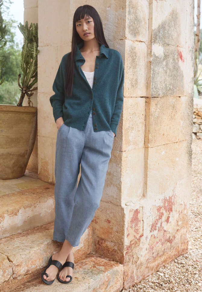 K&uuml;rzere, schmal zulaufende Hose, Denim, completeTheLook