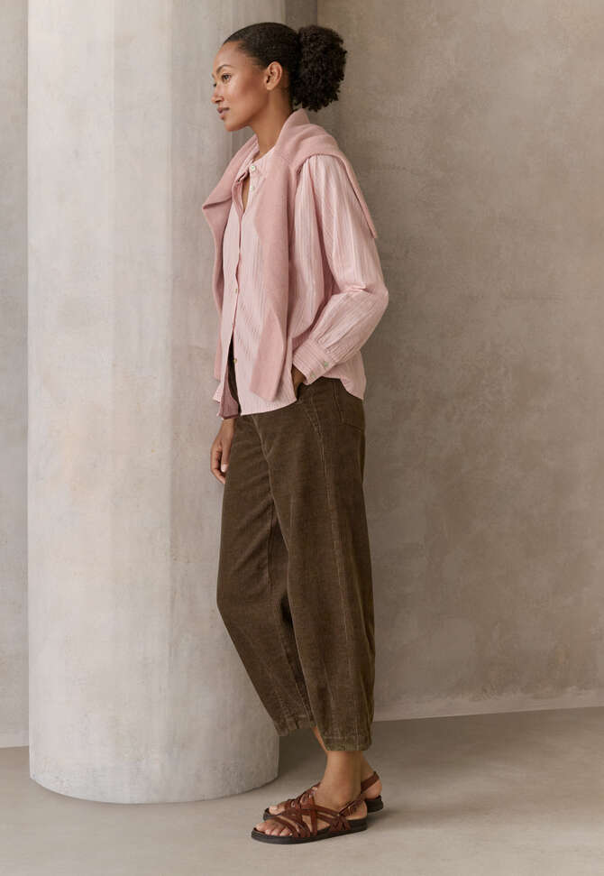 K&uuml;rzere Hose aus Cord, Torf, completeTheLook